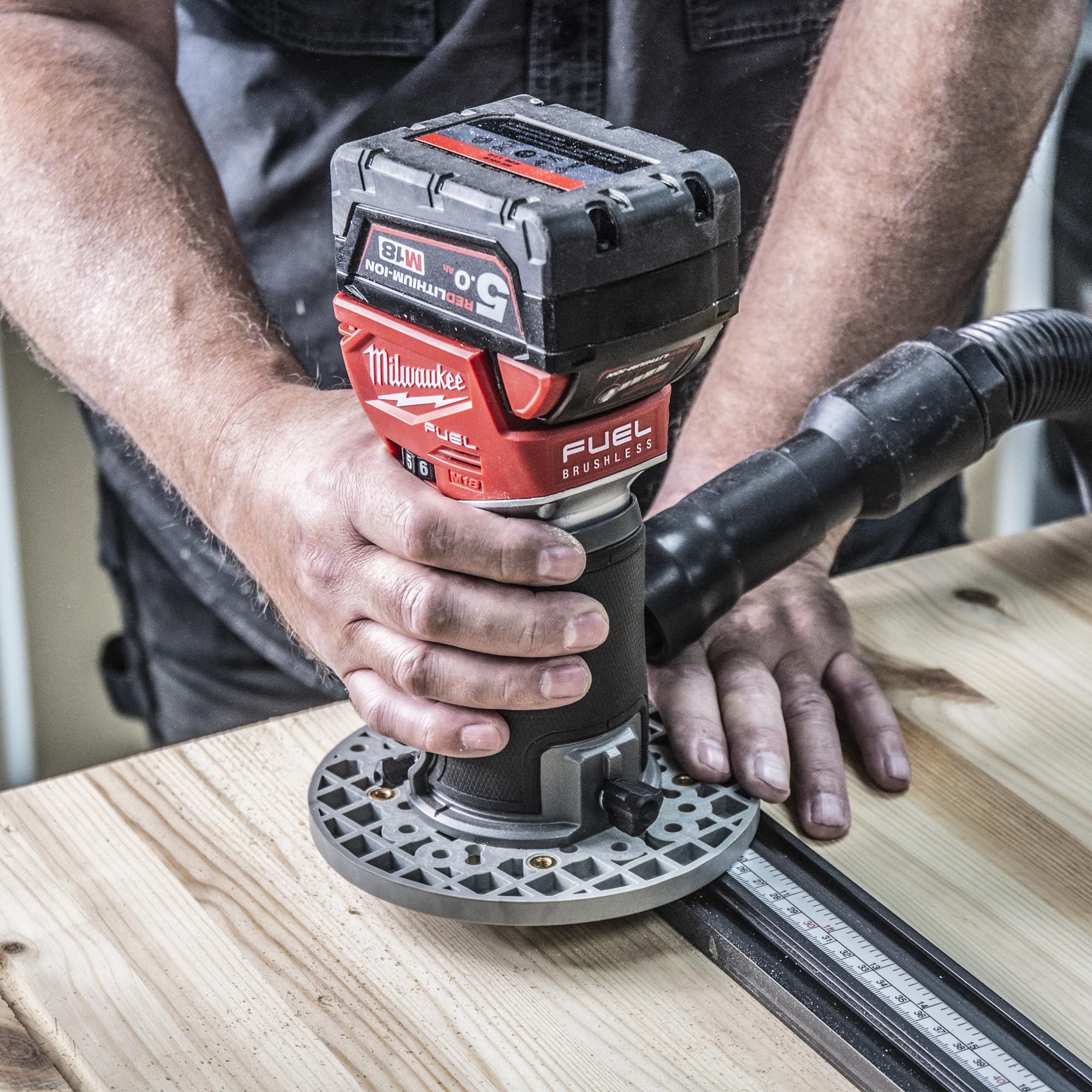 Trend Uniwersalna Płyta Podstawowa do Frezarki, 150mm, Zwiększona Kompatybilność dla Frezarek 8mm, UNIBASE/TRIM
