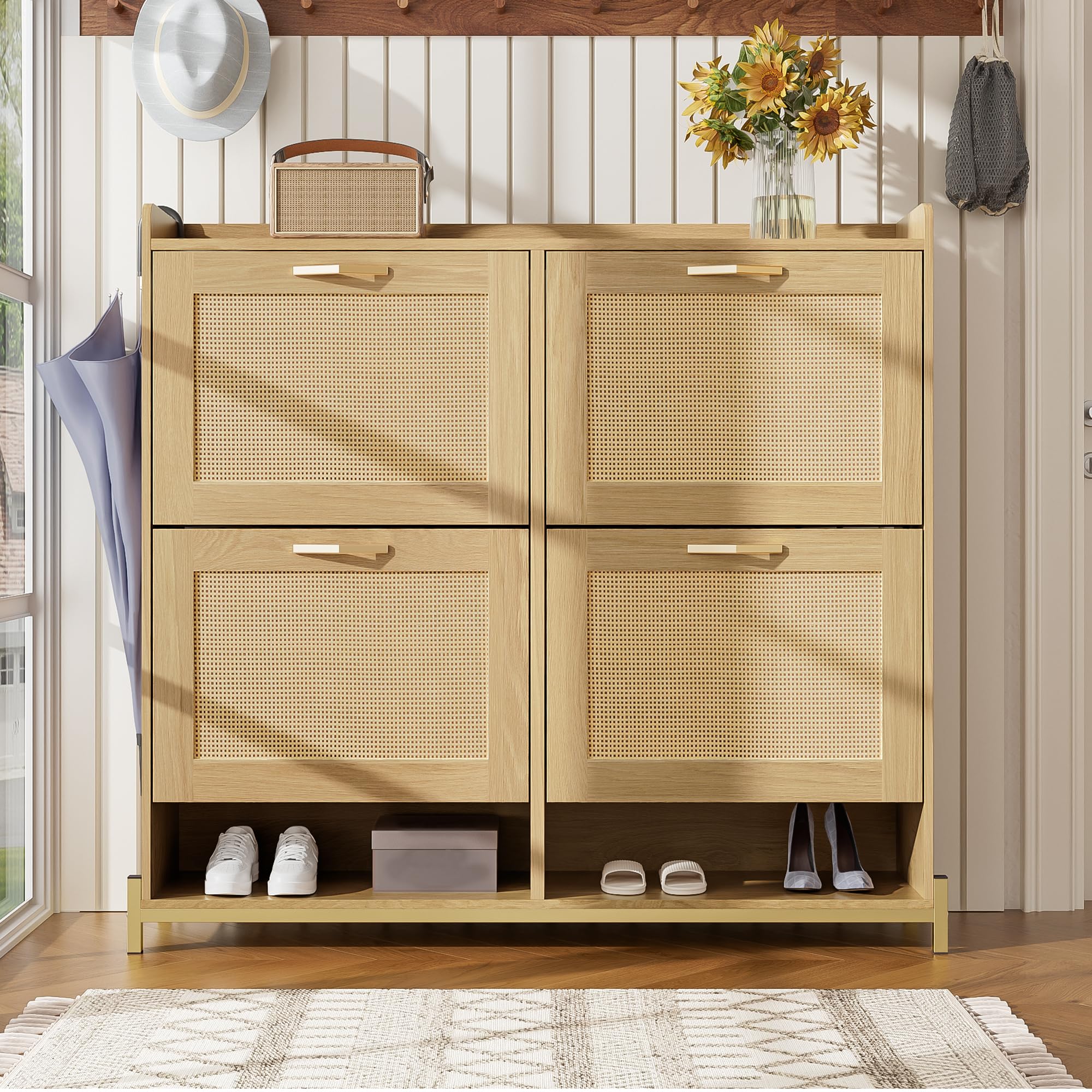 BTM Meuble à Chaussures Élégant en Bois avec Portes en Rattan – 4 Portes, Cadre en Métal et Étagère Supérieure pour Rangement Élégant et Clair