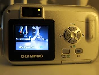 OLYMPUS - MRS-D395  デジタルカメラ CAMEDIA  D-395 Olympus Camedia D-395 review: Olympus Camedia D-395 - CNET