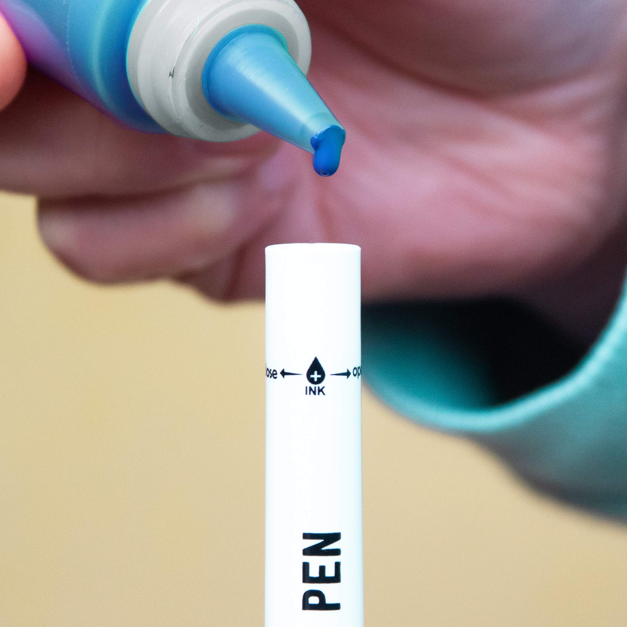 Stationery Island Brush Pens Essential Colours Set of 24 & Aqua Brush