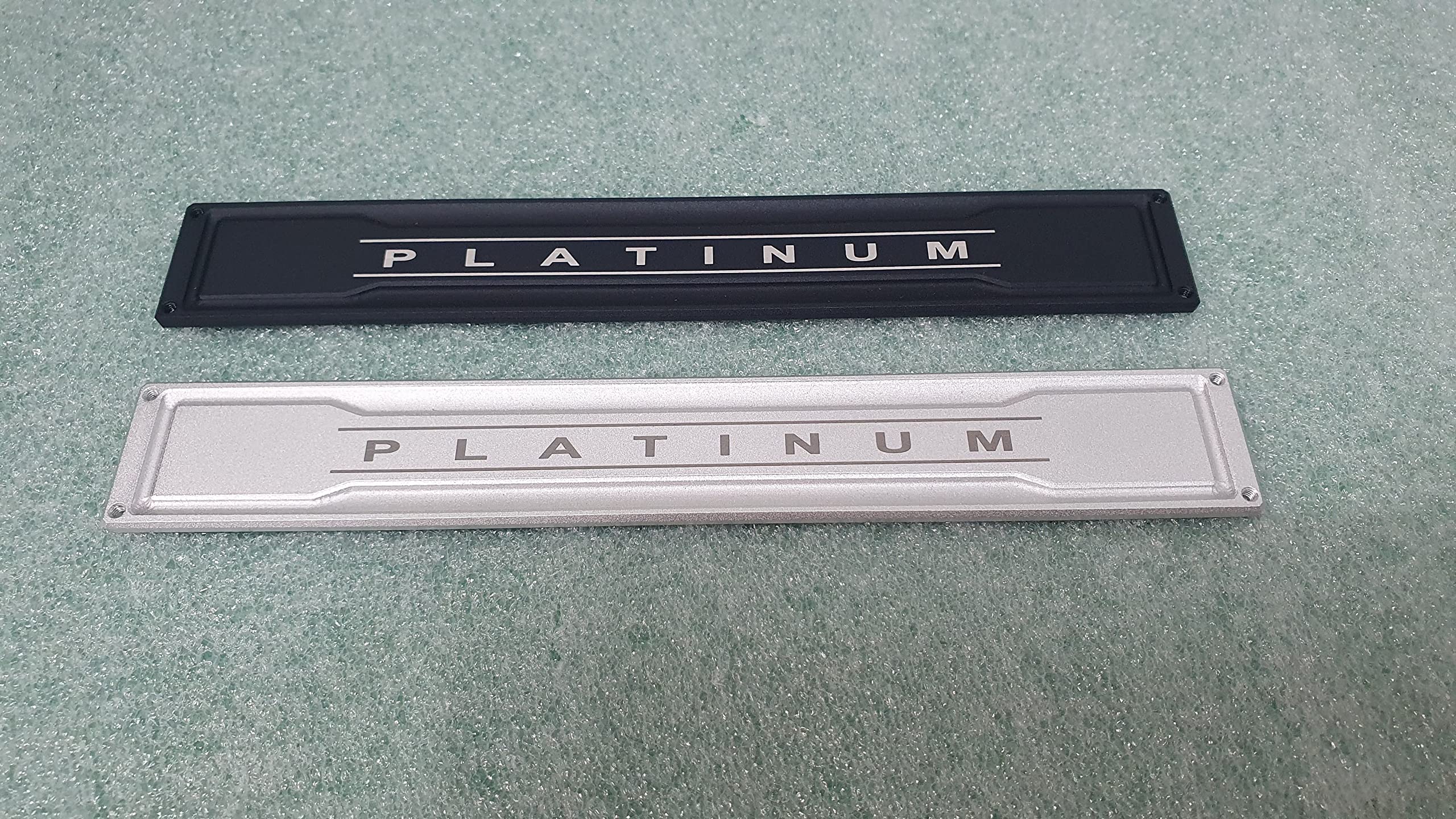 RC Tailgate Plate Rear Suit for CEN Racing Ford F450 SD 1/10 RTR Custom Dually Truck (Black)