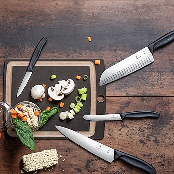 Victorinox ビクトリノックス 包丁セット 5本セット 未使用品 Amazon | Victorinox Santoku Knife Fluted Edge, Black