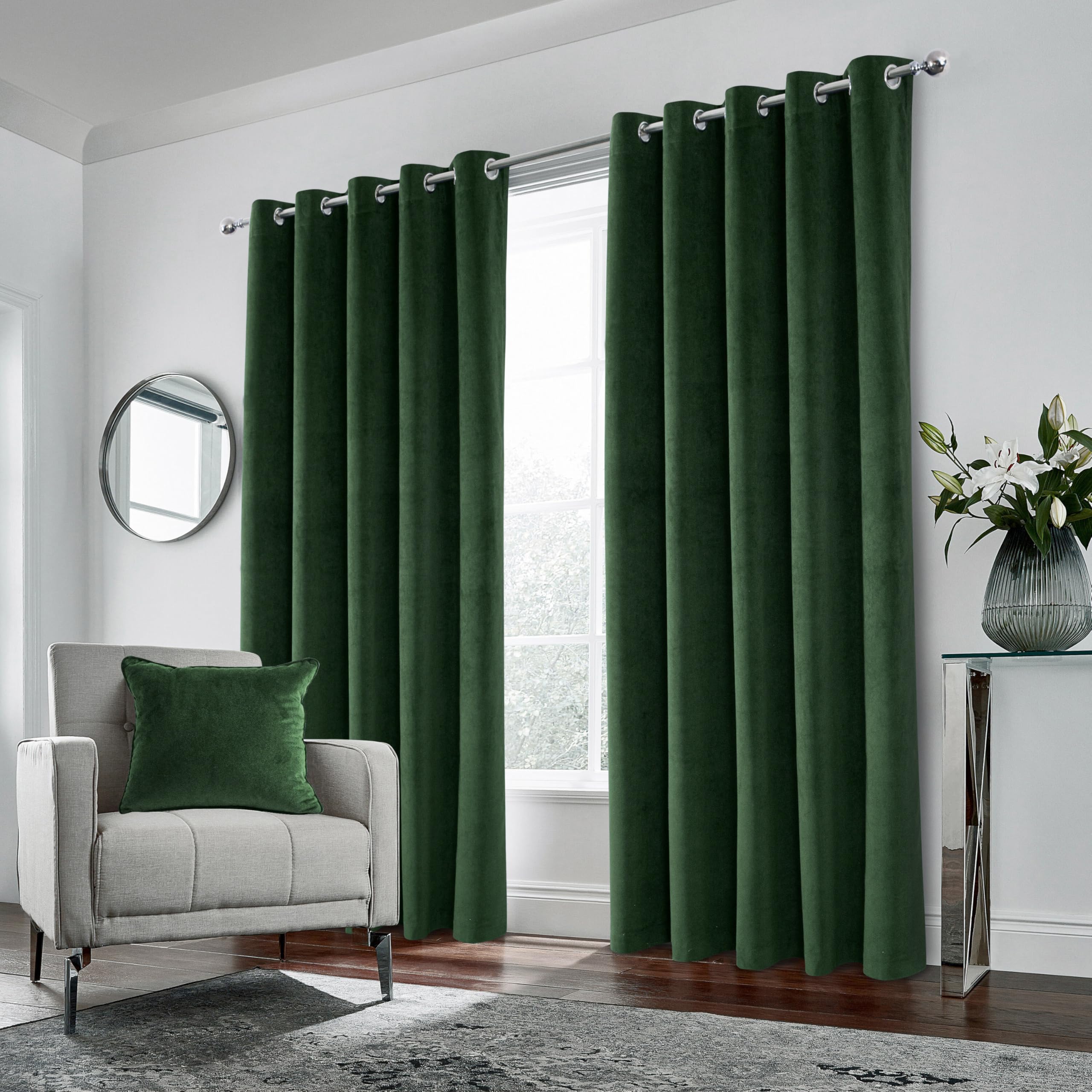 Enhanced Living  Green Hampton Velvet 100% Blackout Thermal Ring Curtain in Size 66x72 Inch, Sports Direct