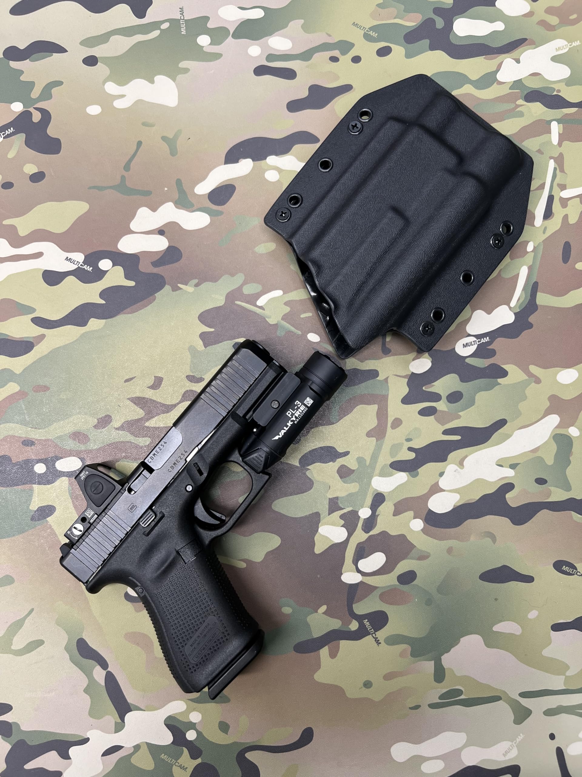 Amazon.com : Black Kydex Holster Compatible with Glock 19 Olight