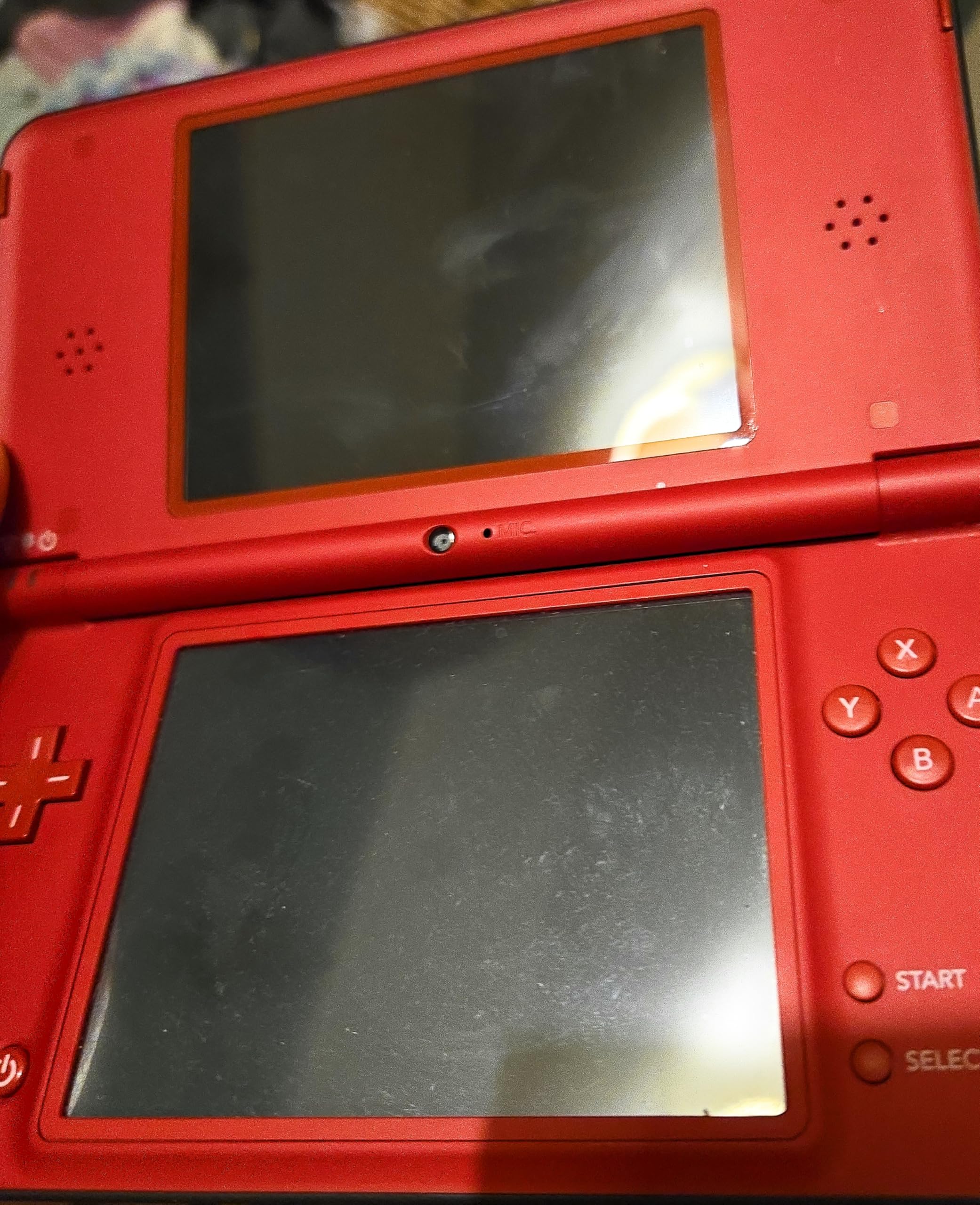 NINTENDO Nintendo DSi XL Console in red + New Super Mario Bros