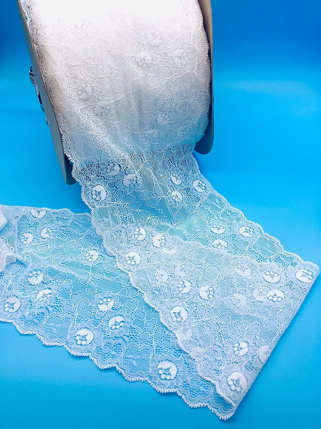 White 7" Raschel Lace Floral Galloon Trim - 8 Yards