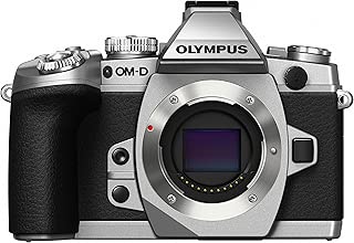 OLYMPUS ミラーレス一眼 OM-D M1 ボディ シルバー 防塵 防滴(ボディーキャップレンズBCL-1580付属) OM-D E-M1 BODY SLV