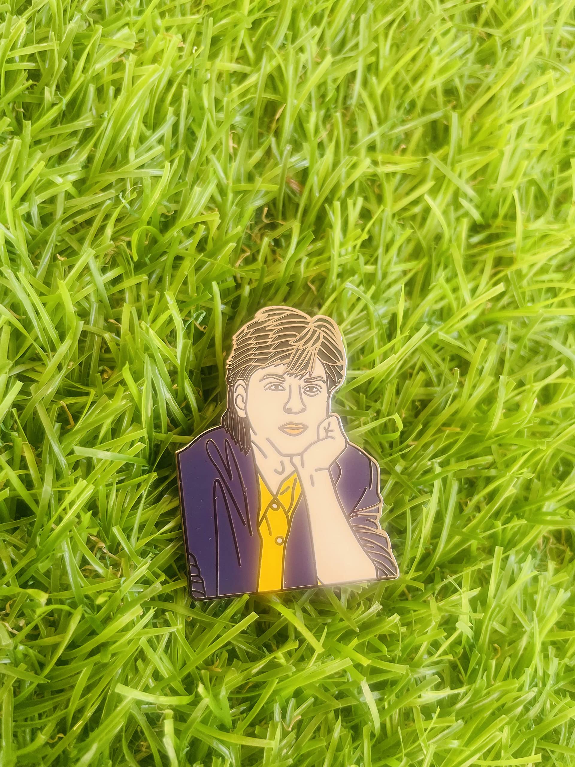 Classic Shahrukh Enamel Pin