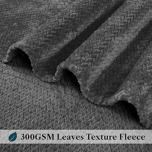 Miniatura 4 de PAVILIA Manta de Vellón Suave Gris Oscuro para Sofá, Mantas Ligeras de Felpa Cálidas para Cama, Manta de Franela Mullida y Acogedora para Sofá,