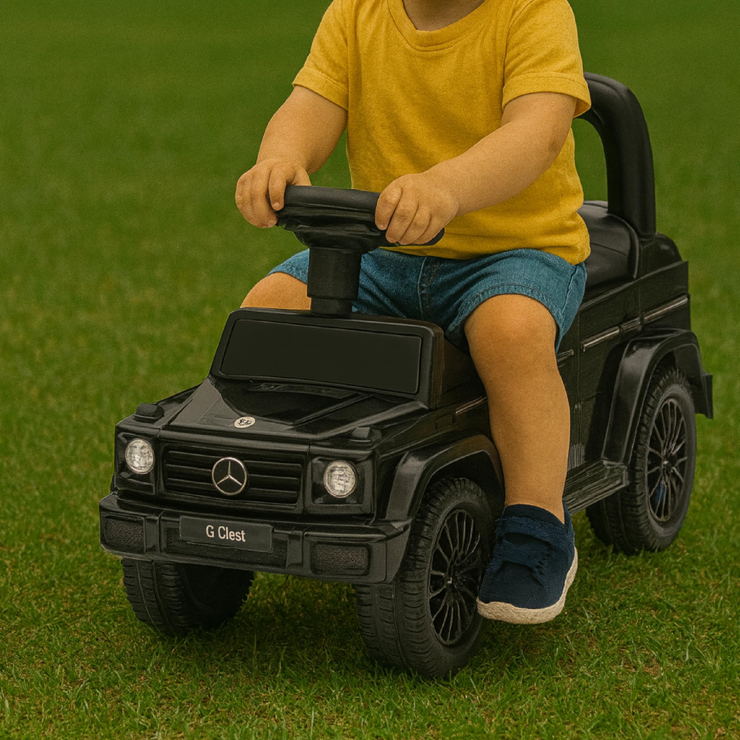 Baroni Toys Suv Mercedes Ride-On Macchinina Spingi e Vai per Bambini 1-4 Anni, Fari LED, Suoni Realistici, Ruote Antiscivolo, Vano Portaoggetti, 69.5x29x43 cm Nera