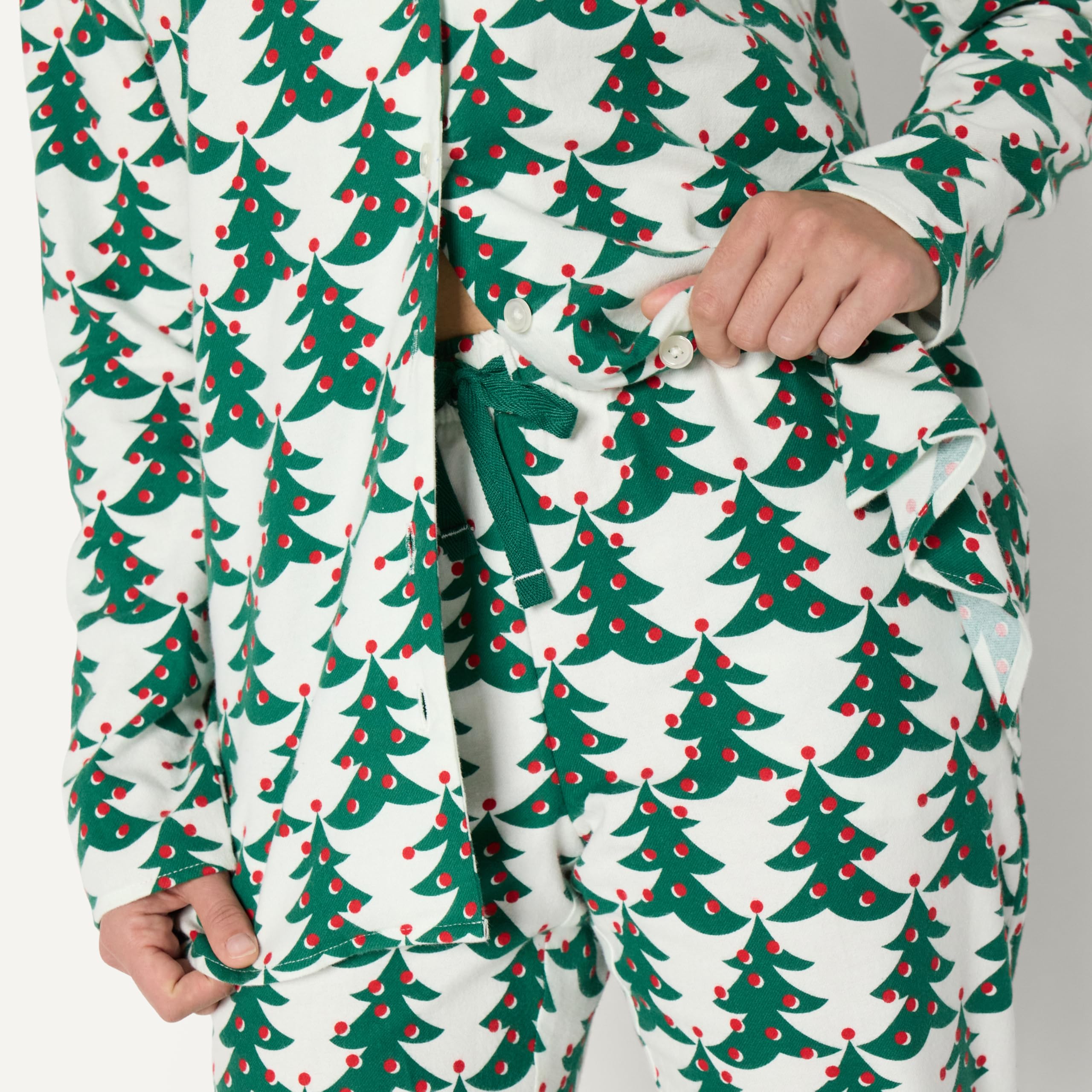 Amazon Essentials Completi Coordinati di Pigiami Natalizi per La Famiglia