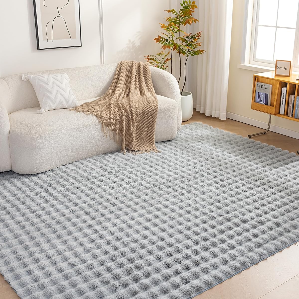 Amazon Basics Alfombra de interior, lavable con burbujas 3D, para decoración del hogar, sala de estar, dormitorio, 6 pies de ancho x 9 pies de largo, gris