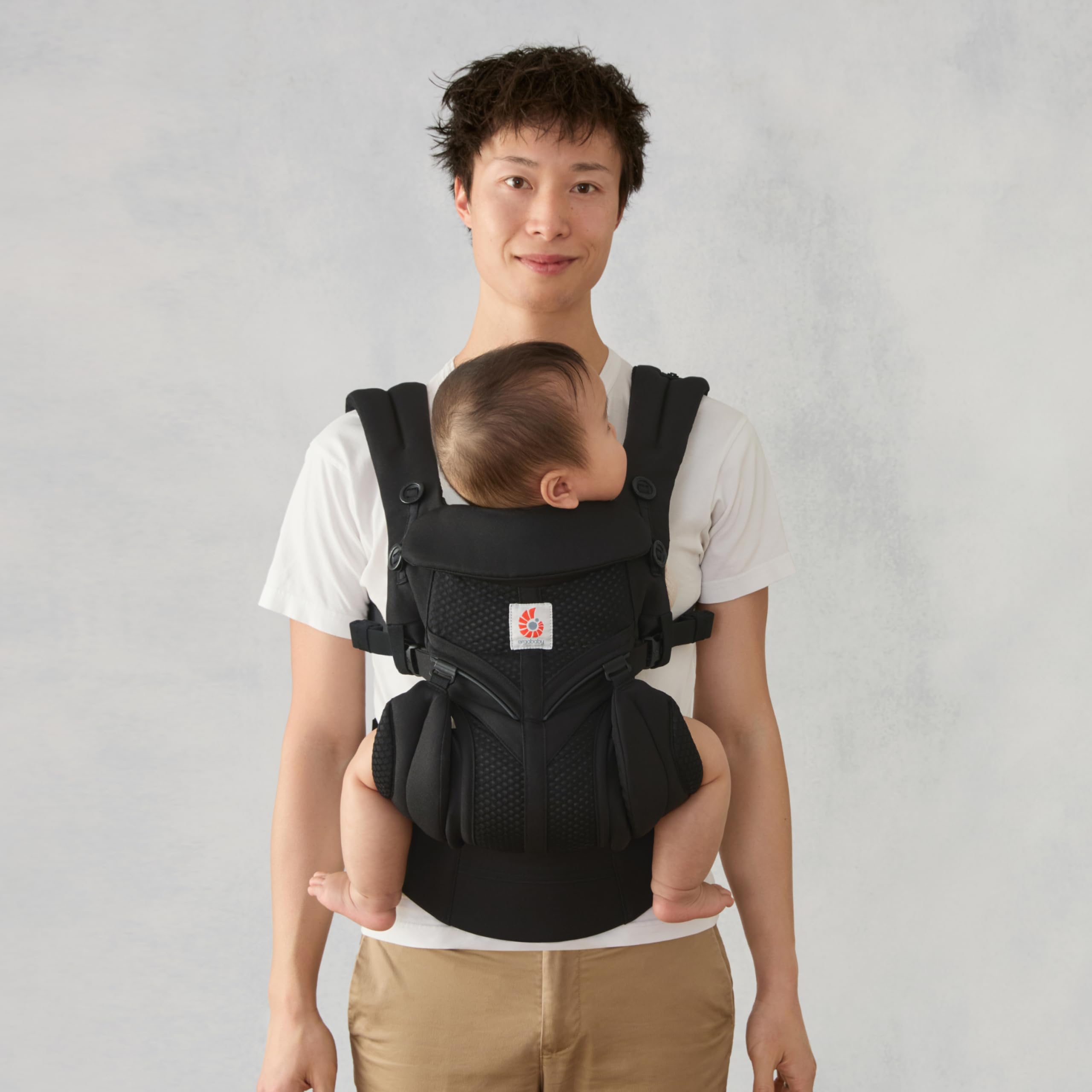 Ergobaby Porte Bebe Omni 360 Ergonomique et Physiologique pour Nouveau né, Cool Air Dorsale et Ventral, Onyx Noir