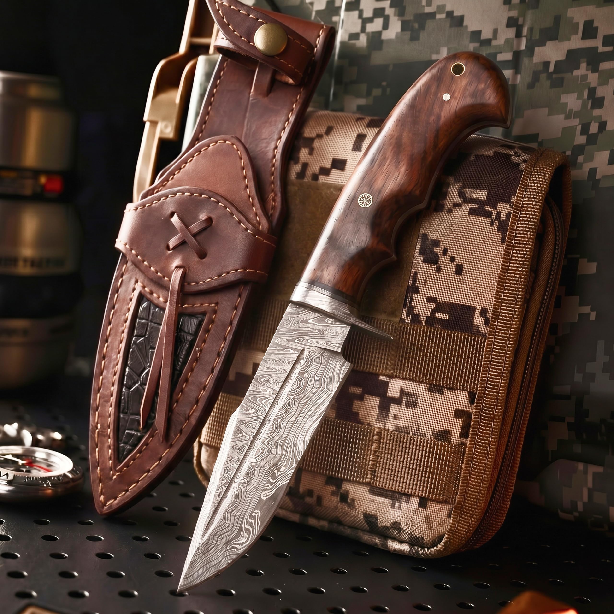BIGCAT ROAR Deer Hunter - Coltello da Caccia in Acciaio Damasco Artigianale 25 4 cm - Manico in Legno di Noce e Fodero in Cuoio - Bushcraft Campeggio Sopravvivenza - Regalo Uomo Cacciatore