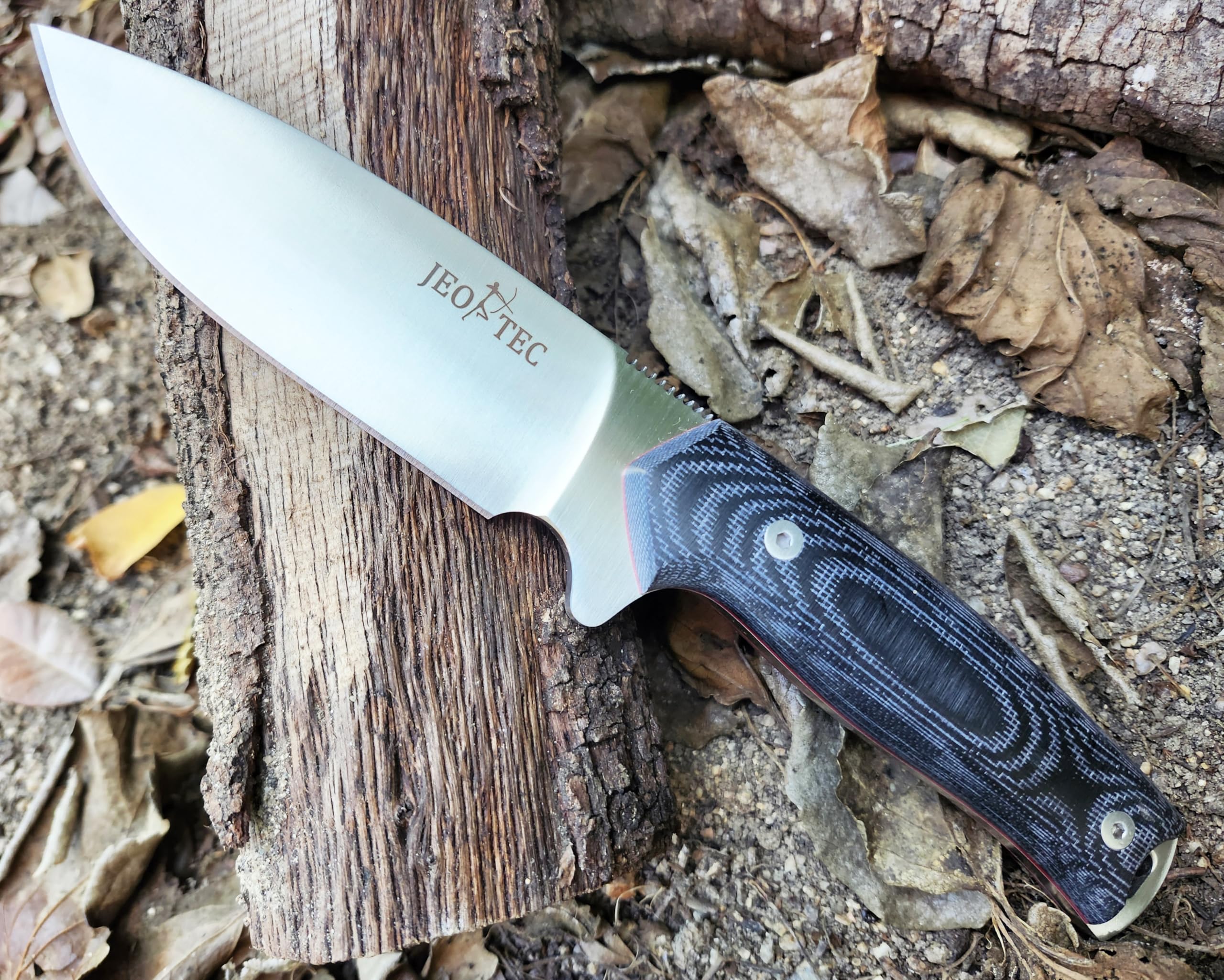 JEO-TEC Nº21 Nóż Bushcraft, nóż do paska na zewnątrz, nóż myśliwski, nóż survivalowy wielofunkcyjny , stałe ostrze, BÖHLER N690C, z naturalna skorzana osłona + krzesiwo + ostrzalka do noży , recznie robiony w Hiszpanii