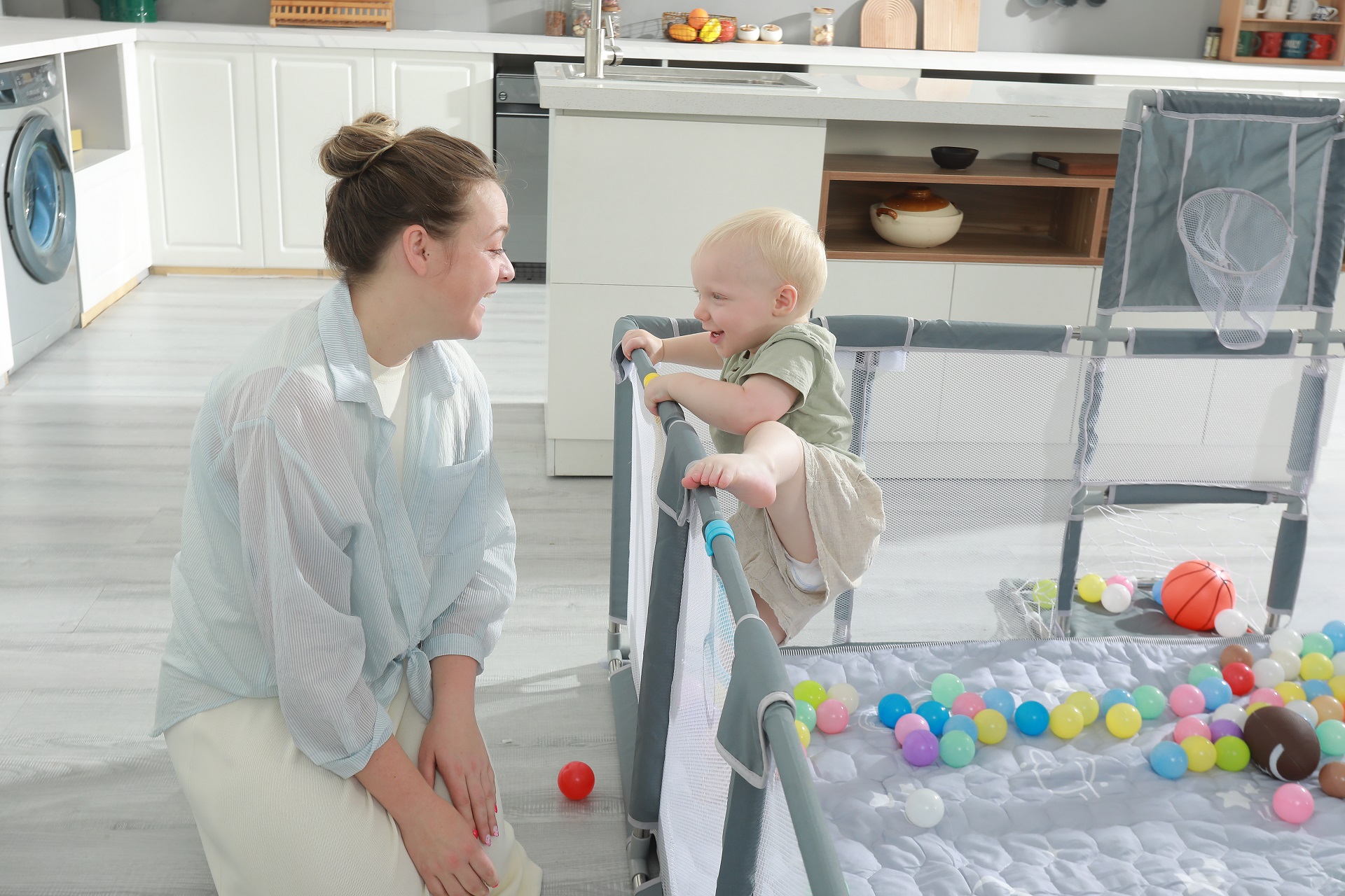 Extra Large Pack And Play XNWQL Baby Playpen, 79