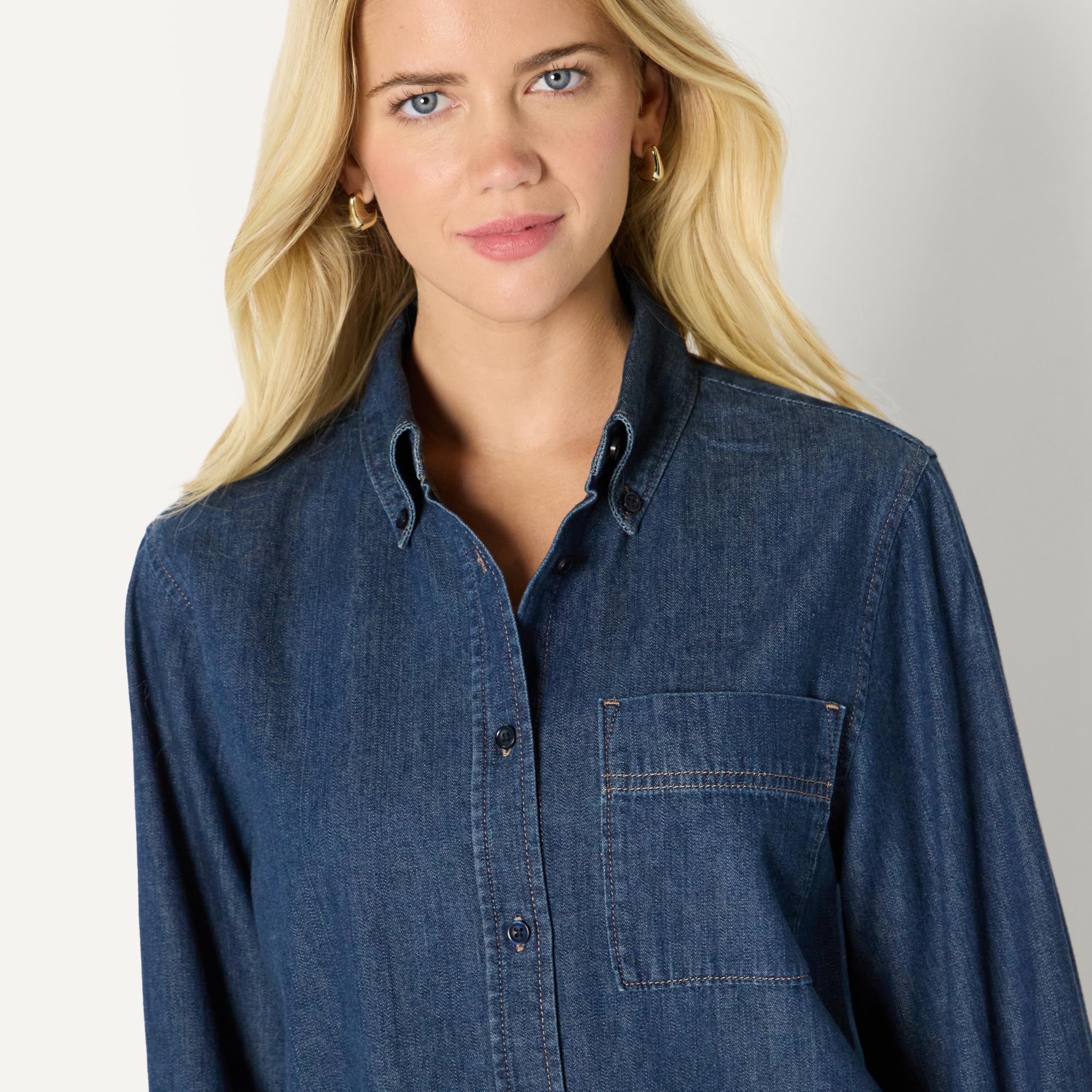 Amazon Essentials Camicia Button Down in Denim, Vestibilità Oversize Donna