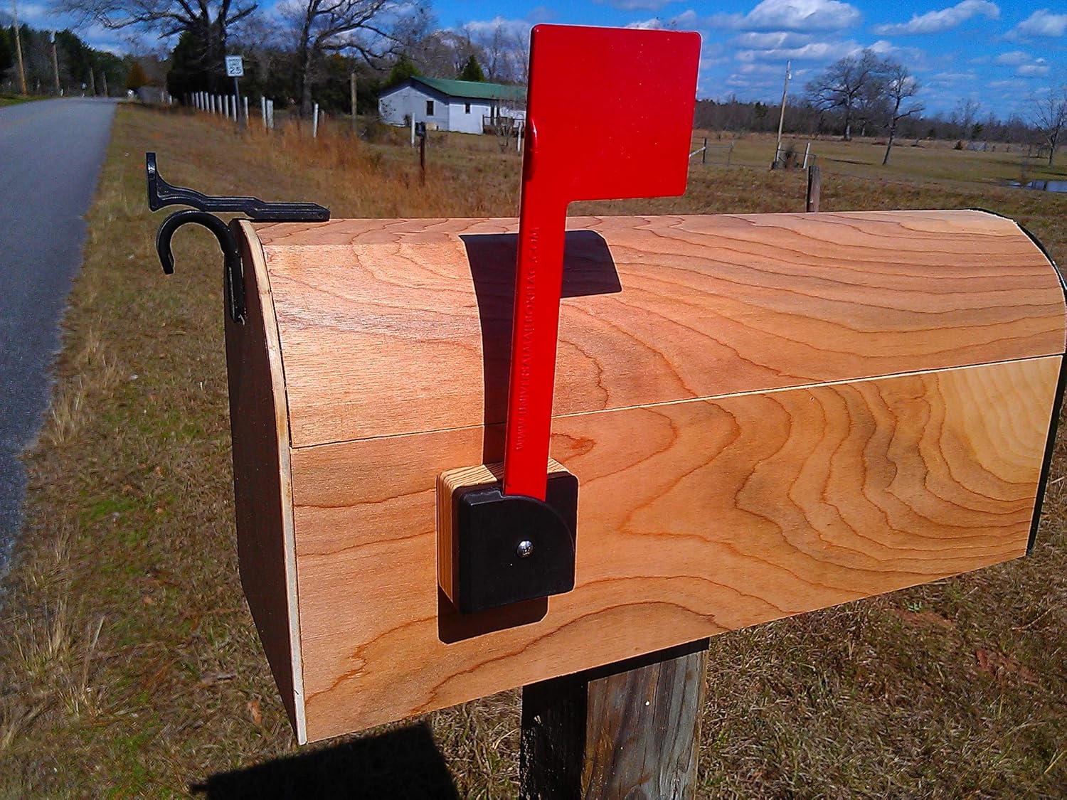 Universal Mailbox Flag