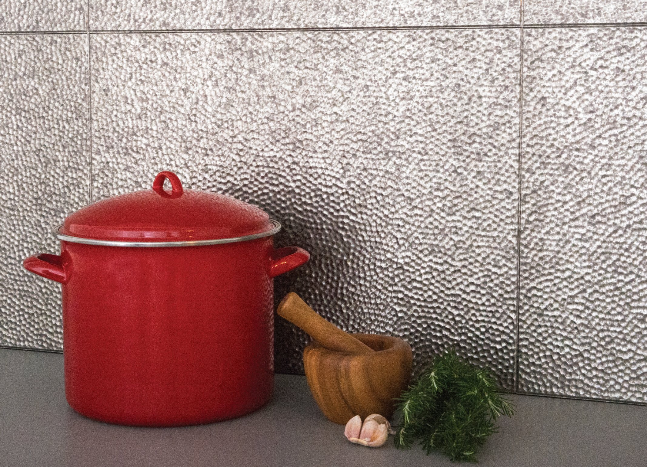 Strike Backsplash Tiles Decorative Wall Paneling, Galvanized, 18"x24"