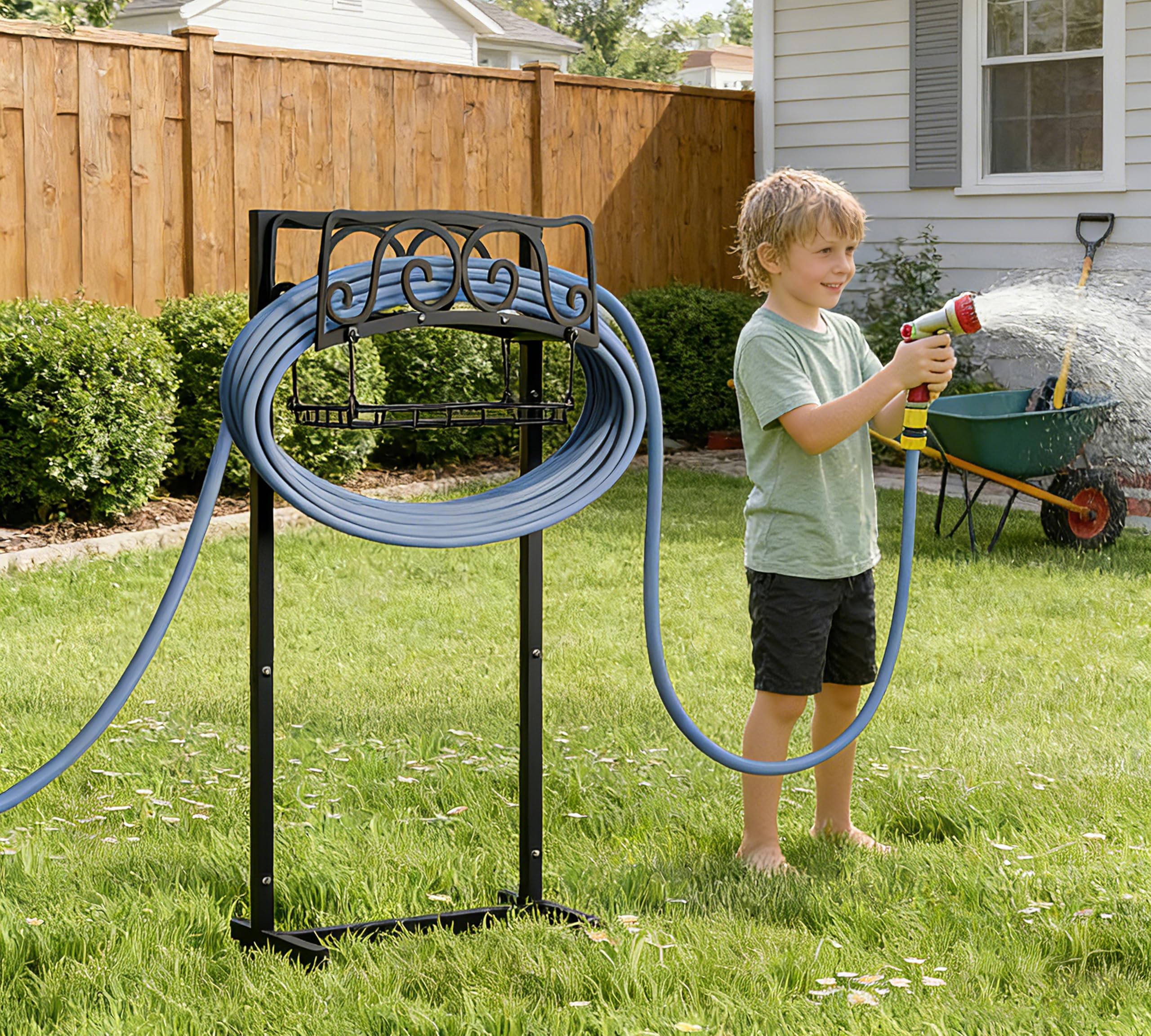 Kingson Supporto per tubo dell'acqua autoportante, supporto per tubo da giardino può contenere tubo da 45,7 m, supporto resistente per tubo da giardino con cestino portaoggetti rimovibile per esterni