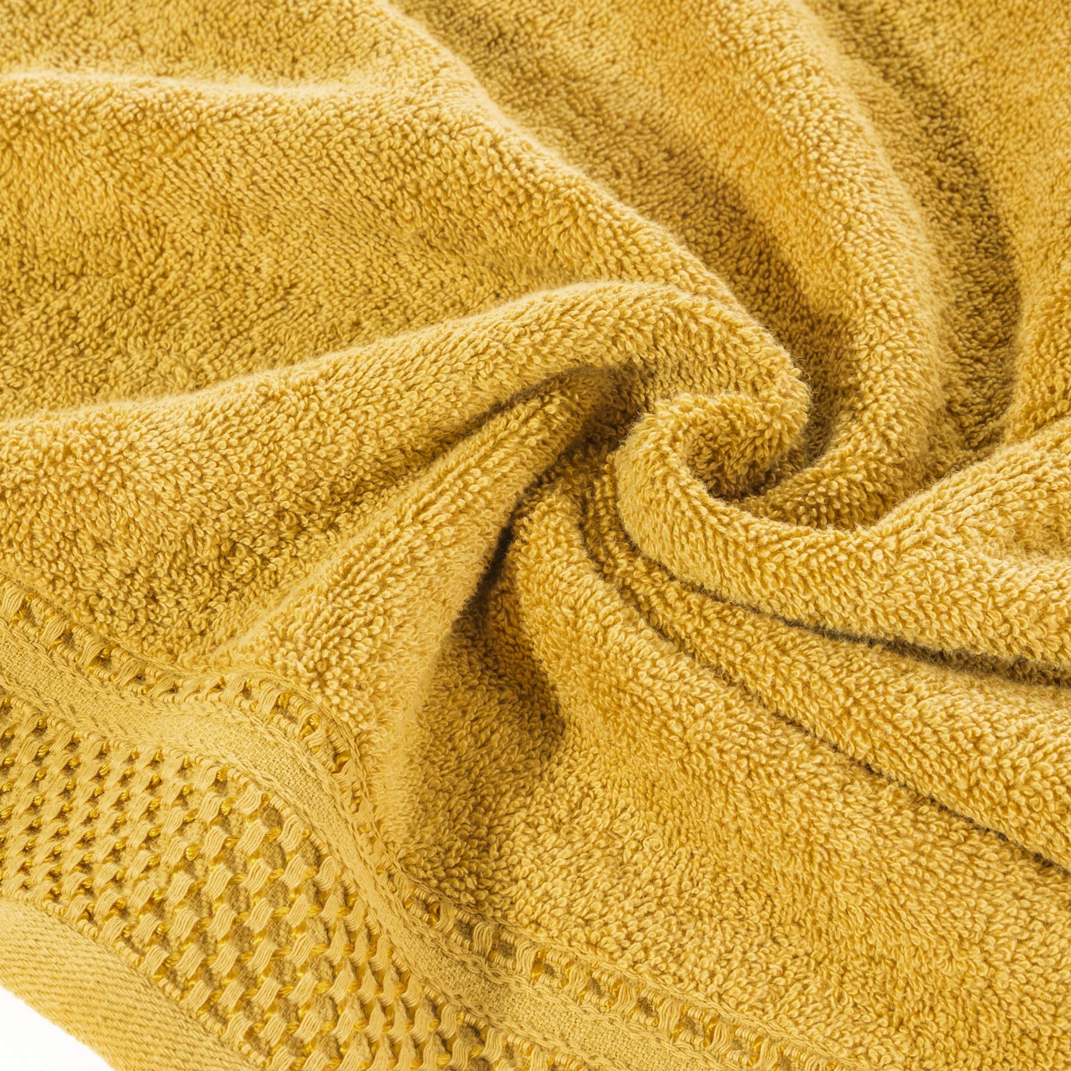 Eurofirany Carlo - Juego de Toallas de baño (3 y 6 Unidades, absorbentes, 100% algodón, 580 g/m, 3 y 6 Unidades), Color Amarillo Colza