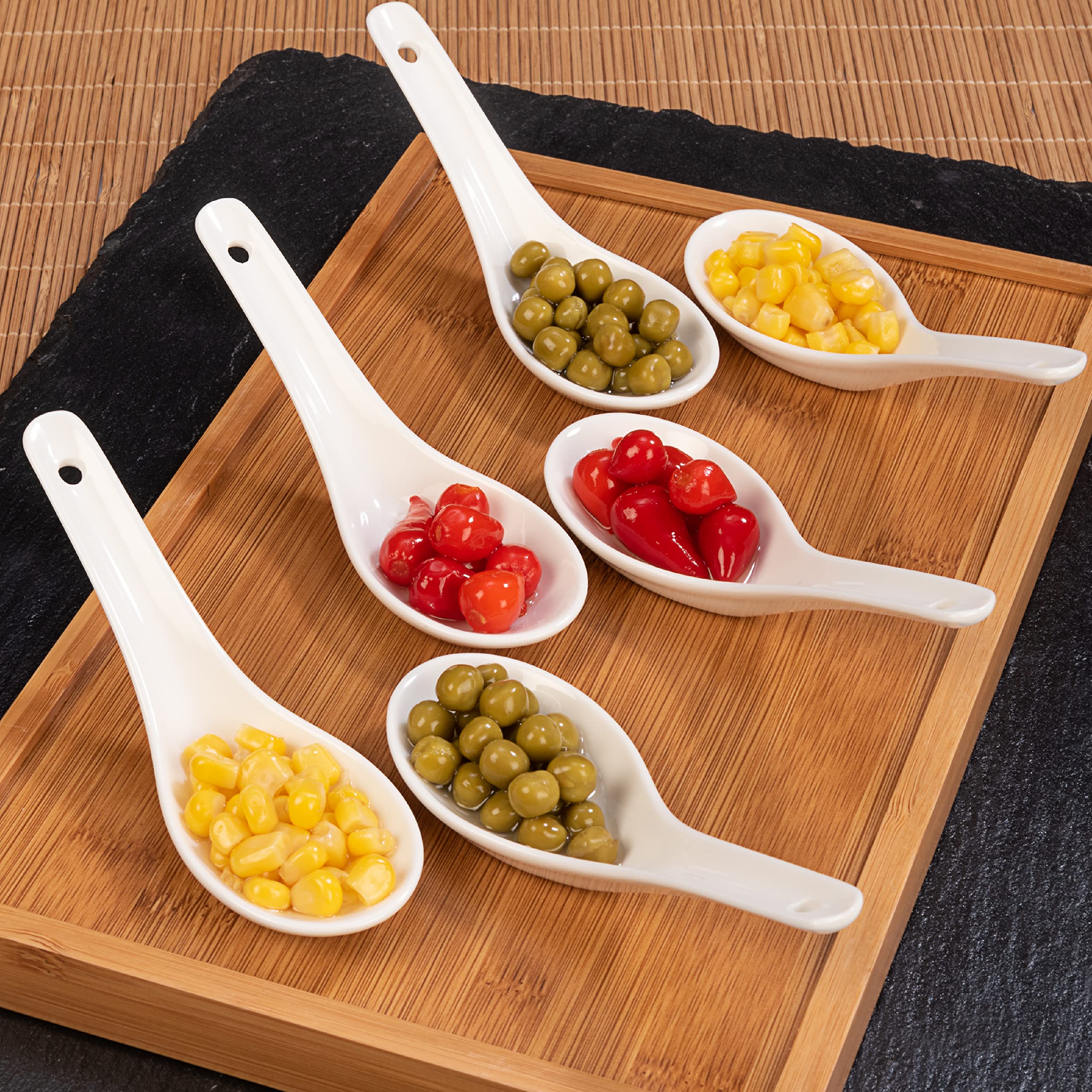 Une Vaisselle pour enfant avec assiette, bol à céréales et gobelet avec couverts (réutilisables) compatible avec (Minions Une Vaisselle pour enfant avec assiette, bol à céréales et gobelet avec couverts (réutilisables) compatible avec (Minions