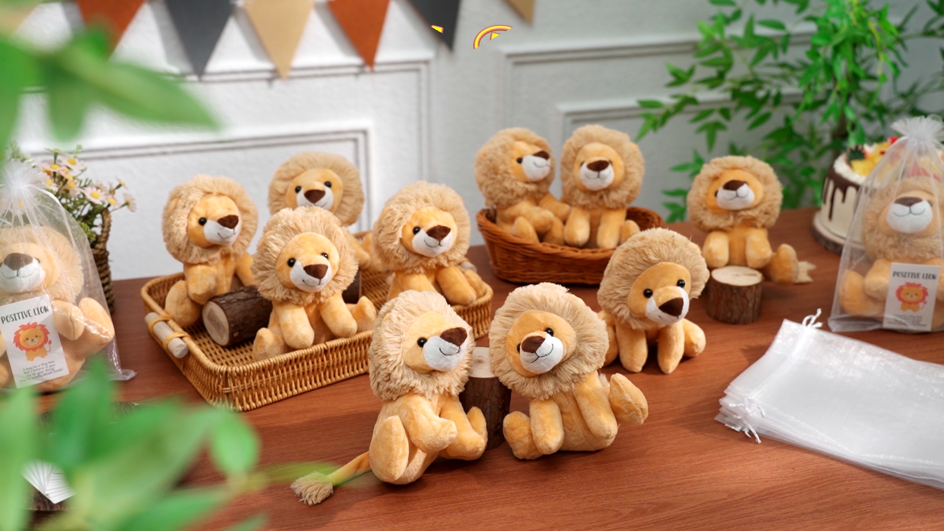 Amazon.com: Blueweenly 18 Pcs Lion Plush Stuffed Animals Bulk 6