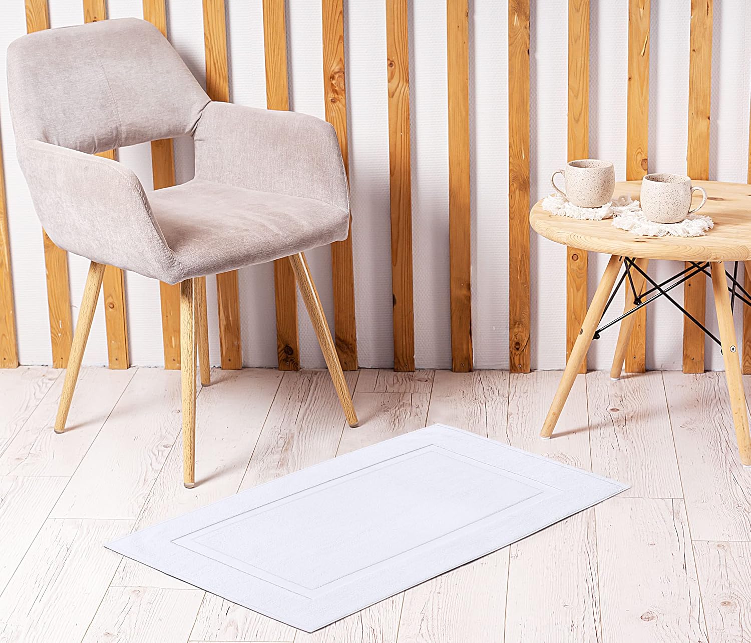 Utopia Towels Cotton Banded Rug Bath Mats, [Not a Bathroom Rug] 21x34 Inches, 100% Ring Spun Cotton - Highly Absorbent and Machine Washable Shower Bathroom Floor Towel, White, 32 Pack