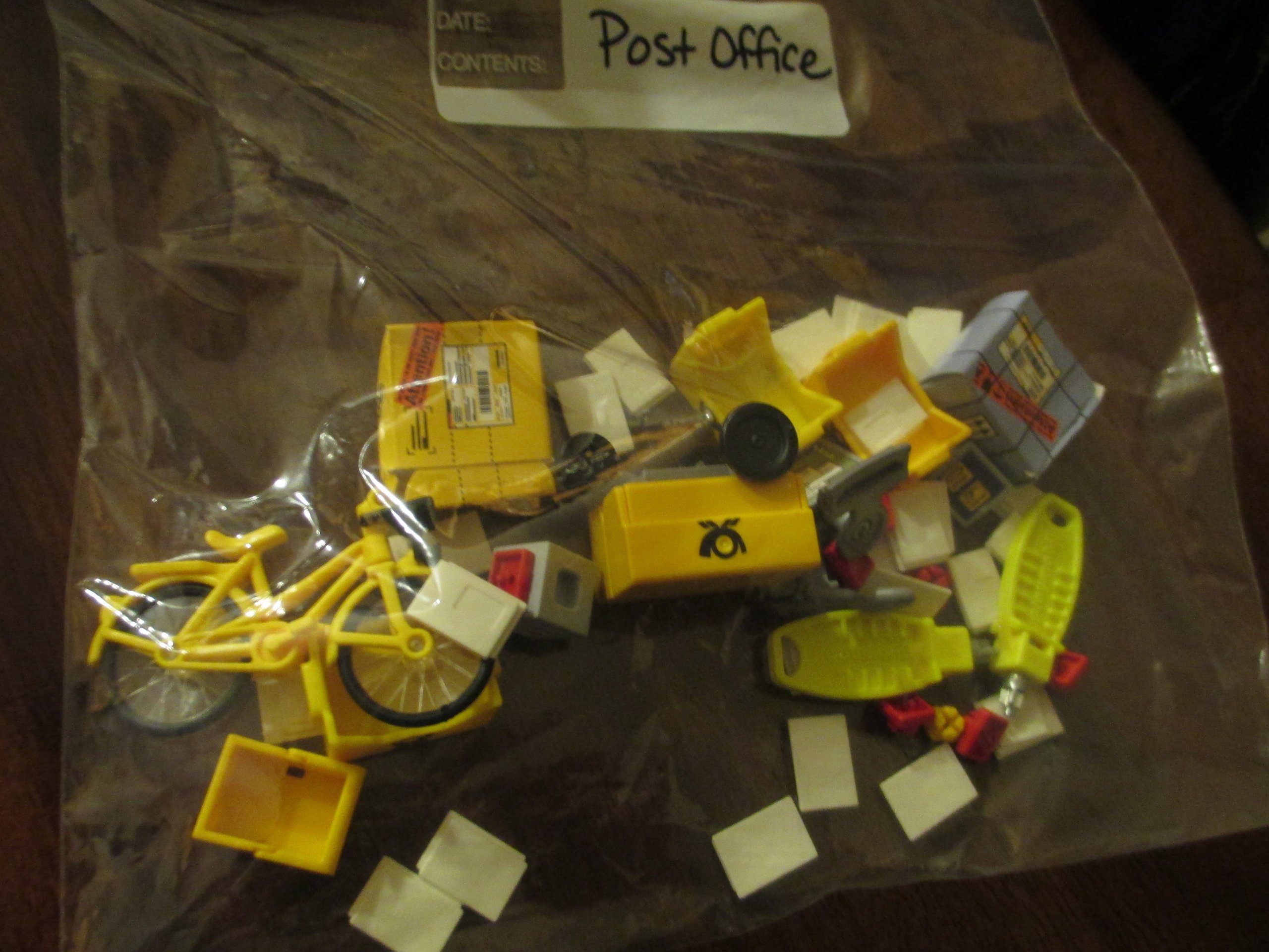 Playmobil - 4400 - Traders - Post Office : Amazon.ie: Toys & Games