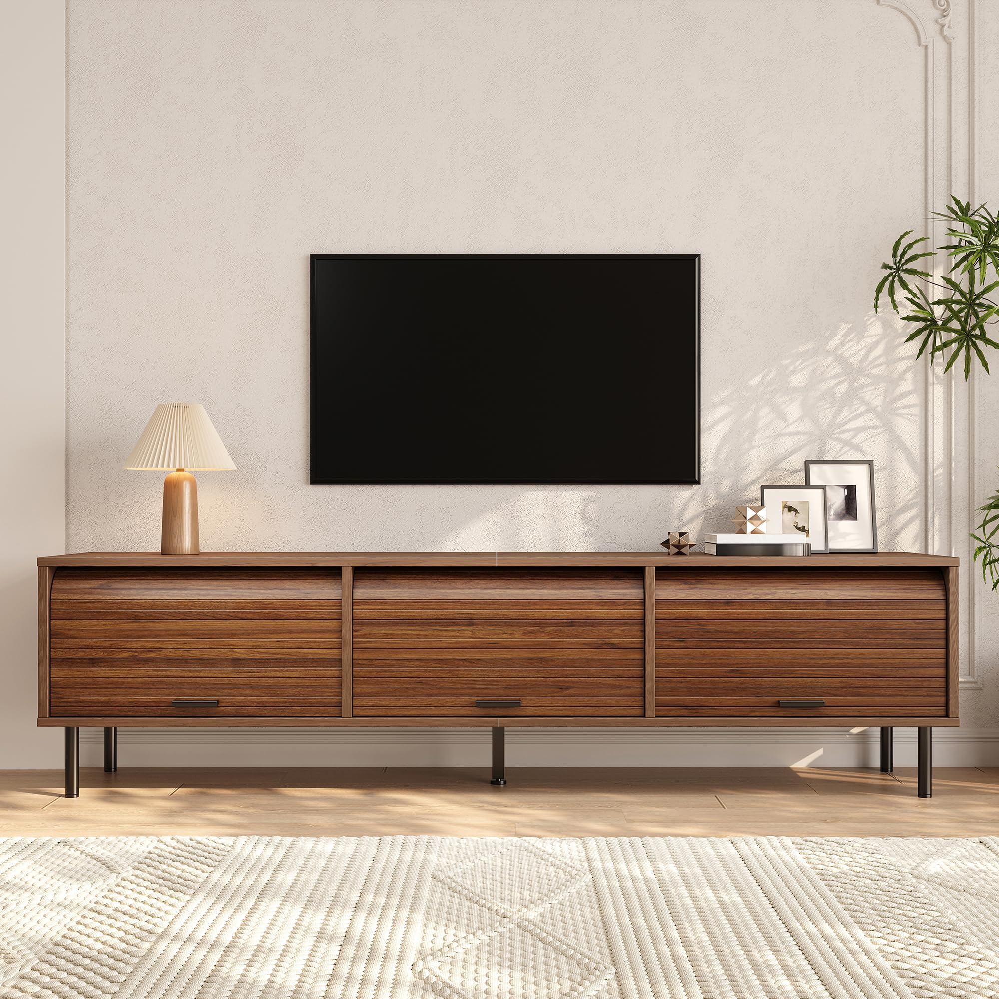 Mobile TV basso con 3 ante scorrevoli e 5 piedi, 180 cm, noce
