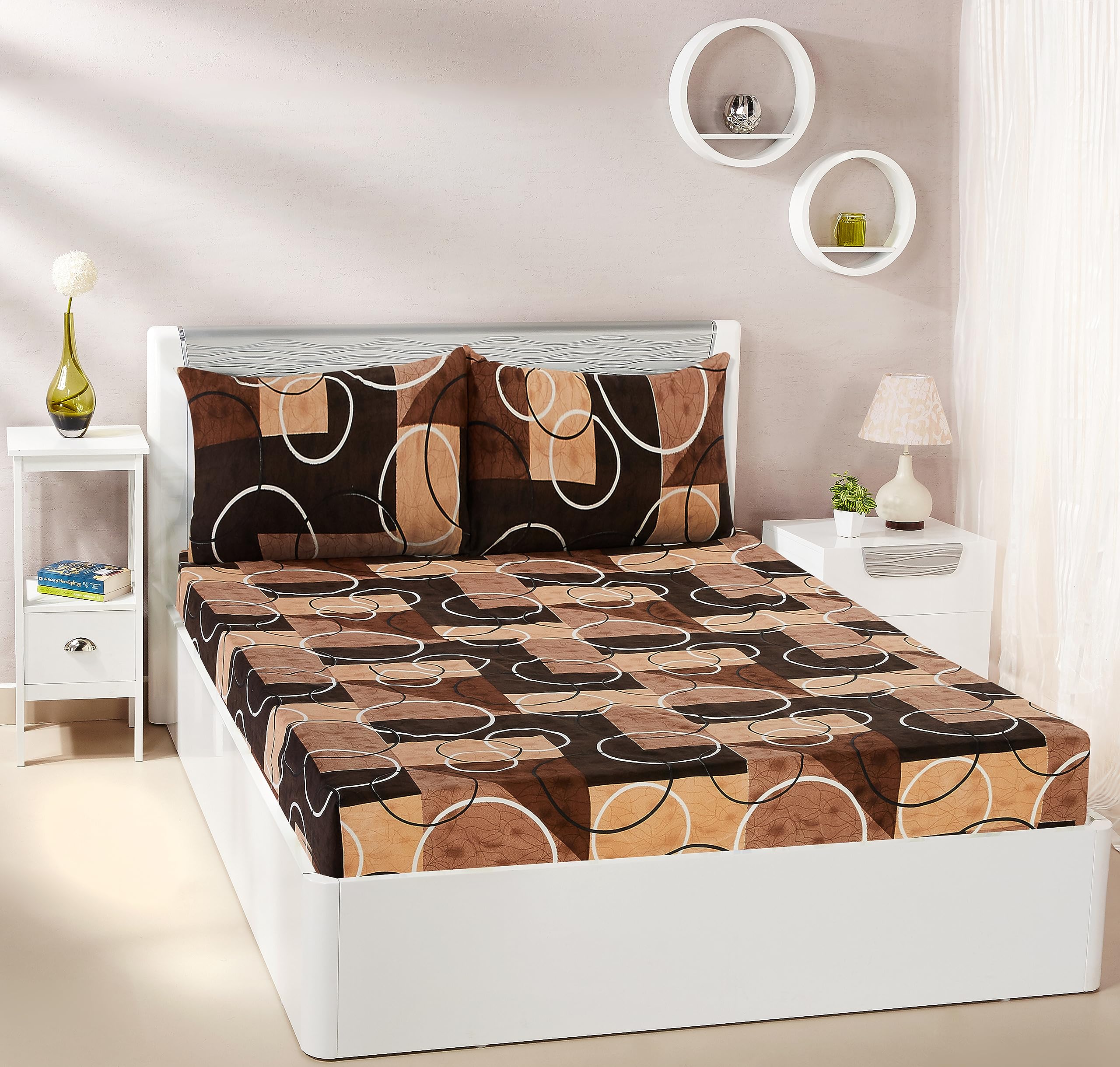 Amazon Brand - Solimo Chocolate Daze Double Bedsheet with 2 Pillow Covers, 95 GSM, 144 Tc, Polyester (B0CCDCY5VF) Amazon Price History, Amazon Price Tracker