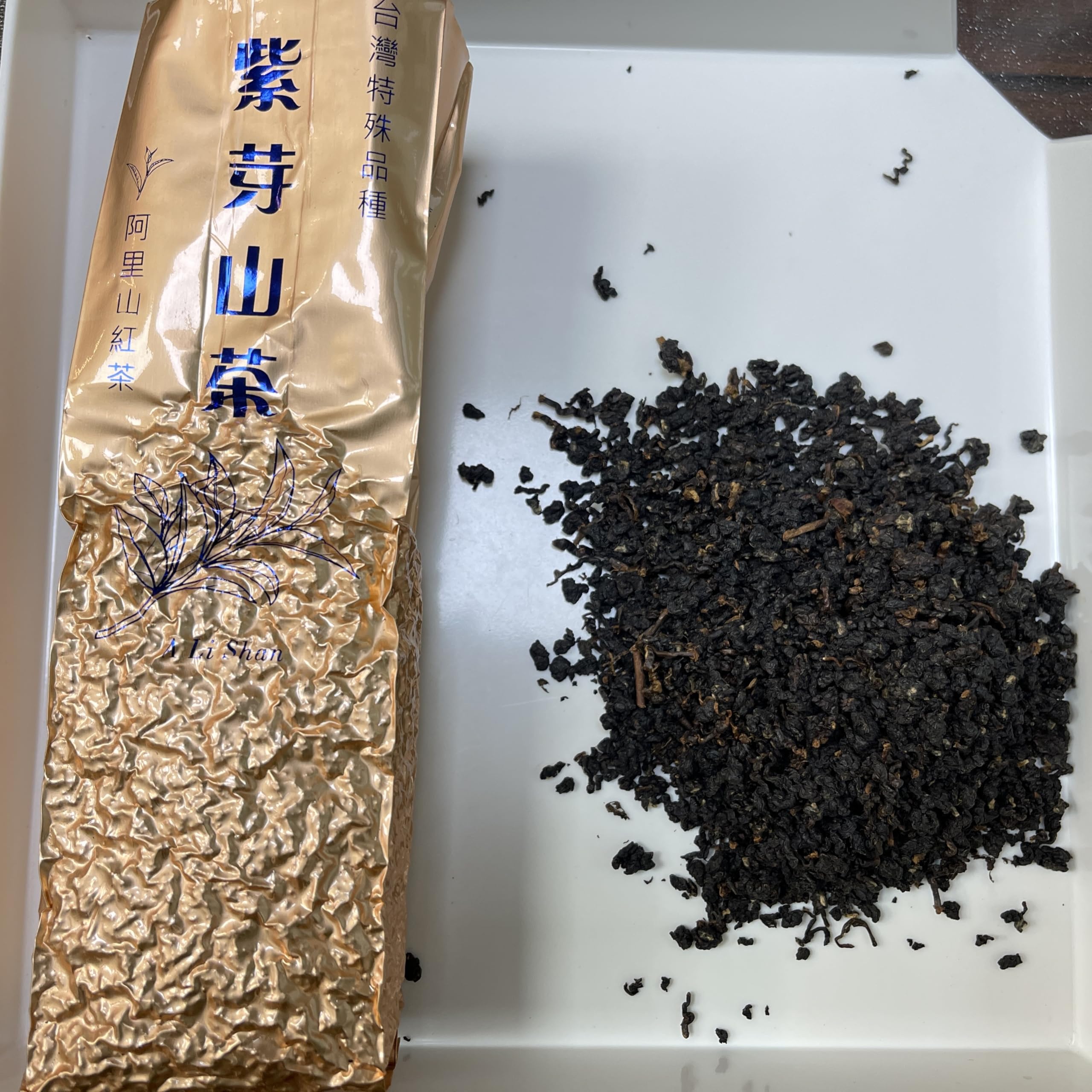 Purple Bud Mountain Tea Alishan Red Oolong Feuilles en vrac 600 g (150 g x 4)