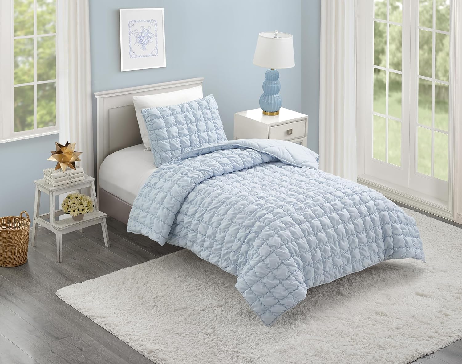 Dreamy Clouds Solid All Seasons Marshmallow Quilt Set, 2 Piece Soft Microfiber Textured Bedding Set for Boys, Girls, Teens - Twin/Twin XL, Puffy Blue