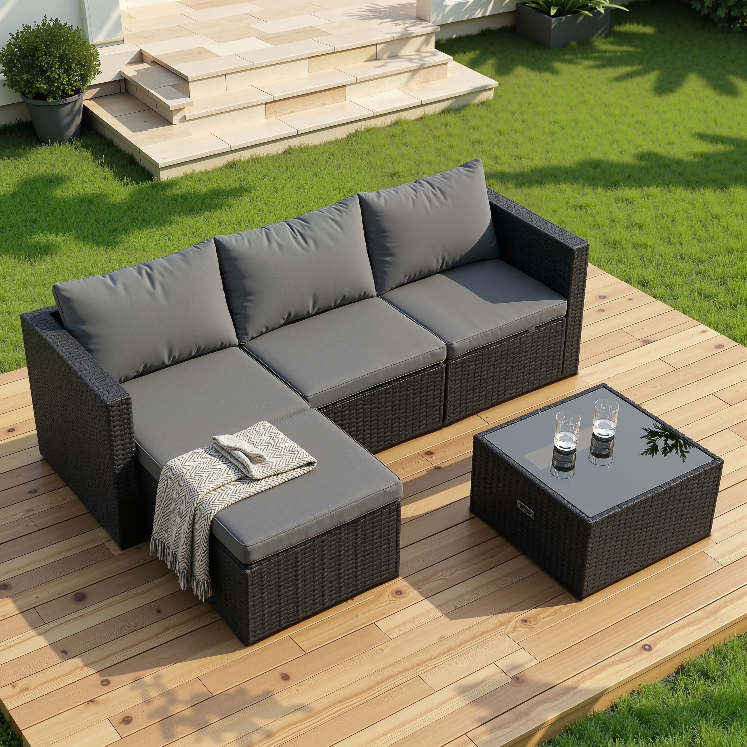 Shintenchi 4 Pieces Convertible Sectional Sofa and Chaise Lounge