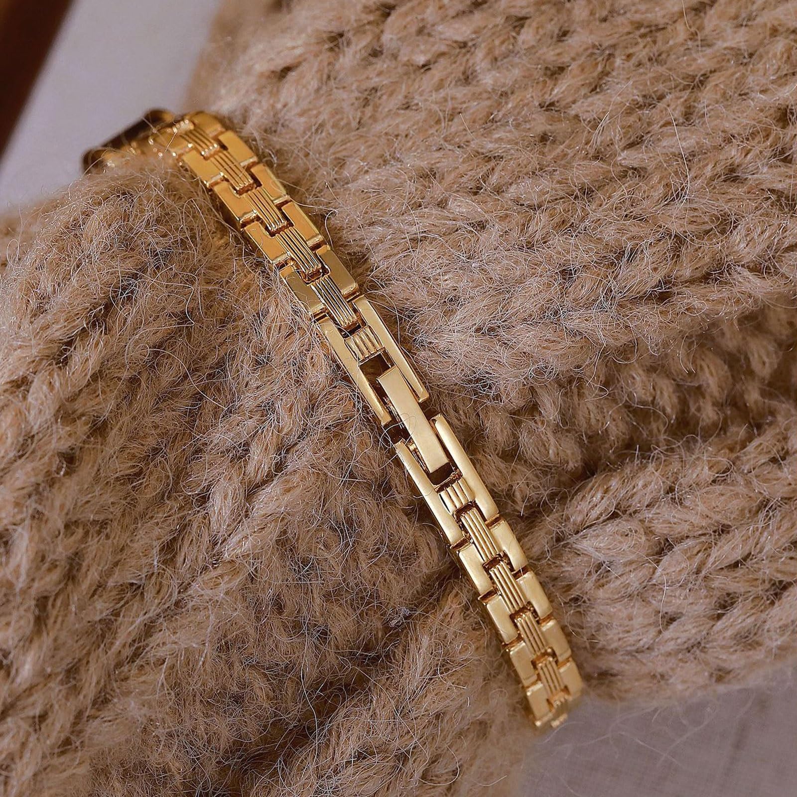 Reloj de Cuarzo Resistente al Agua (Paquete de 2), con Pulsera de Color ámbar y Tortuga, Estilo Retro, Redondo y pequeño, un Hermoso Regalo for Mujer. Reloj de Pulsera(Gold)