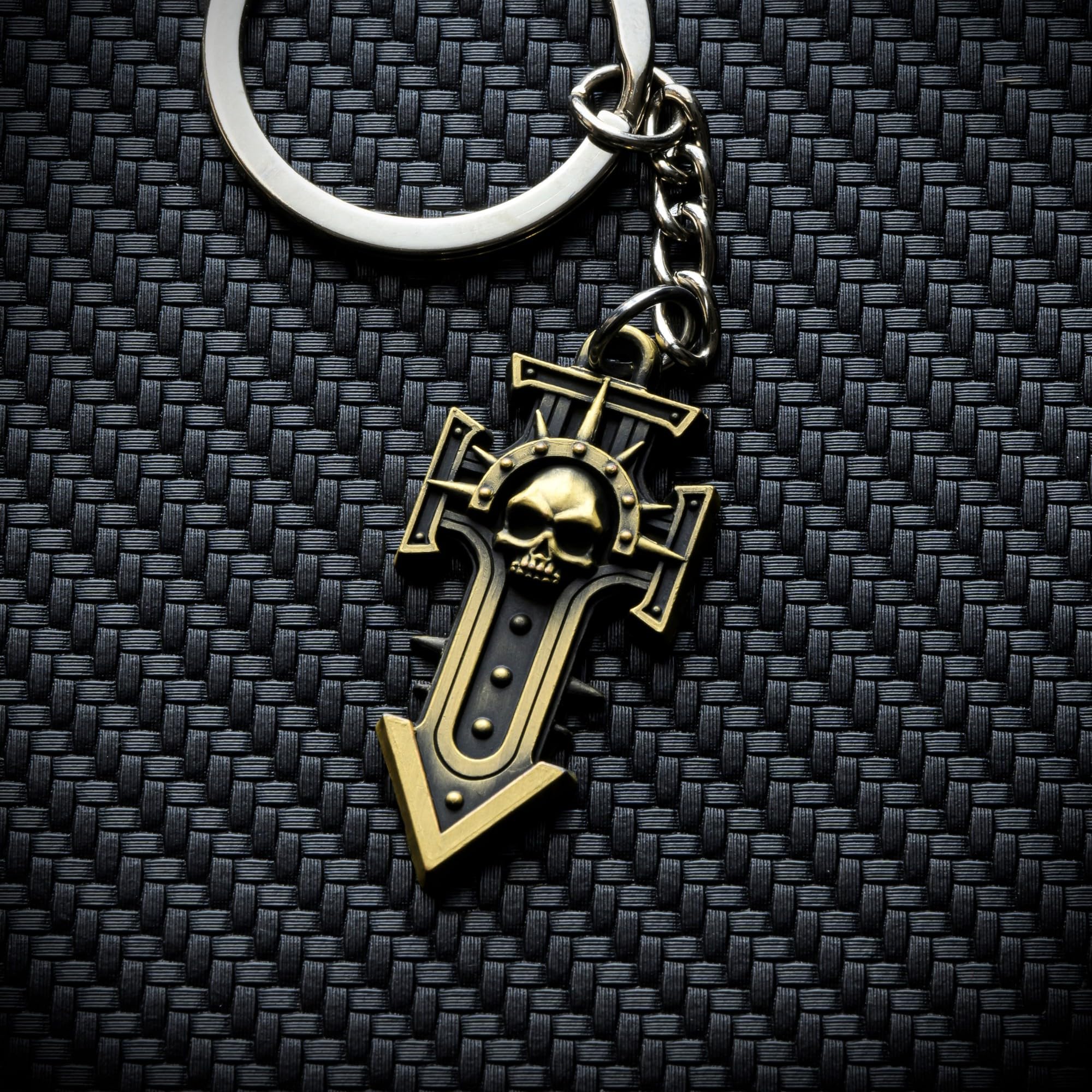 Amazon.com: Starforged Men's Keychain Charm Warhammer 40K