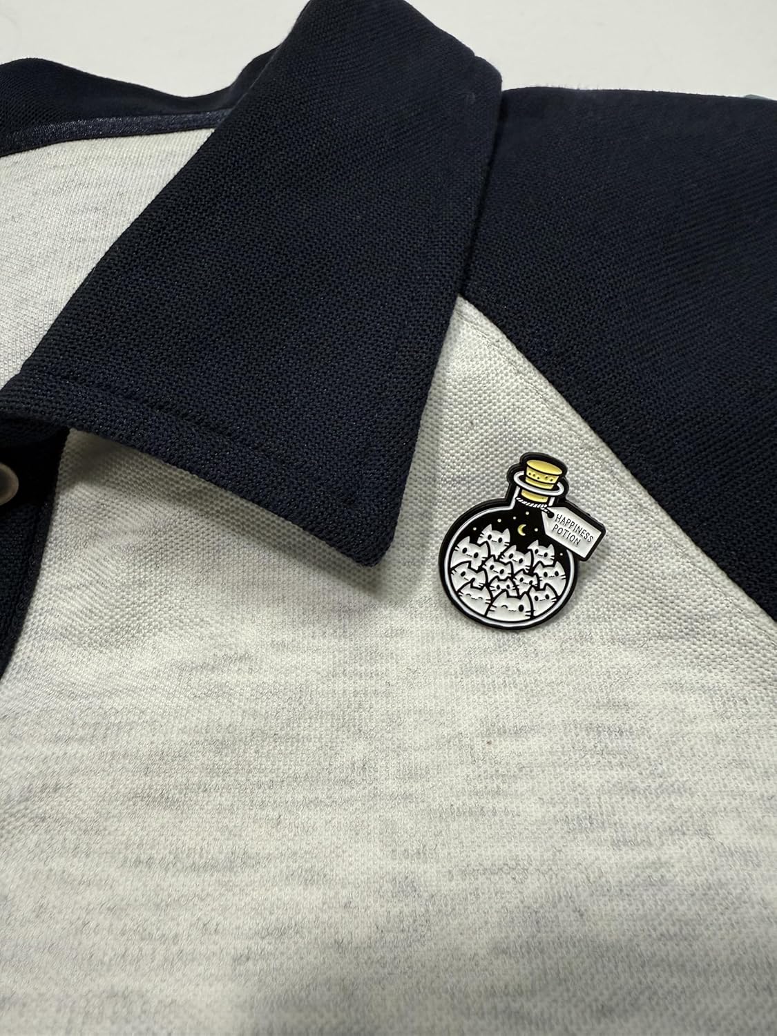 Cute Cat Potion Bottle Enamel Pin - Kawaii Cat Badge for Clothes & Backpacks