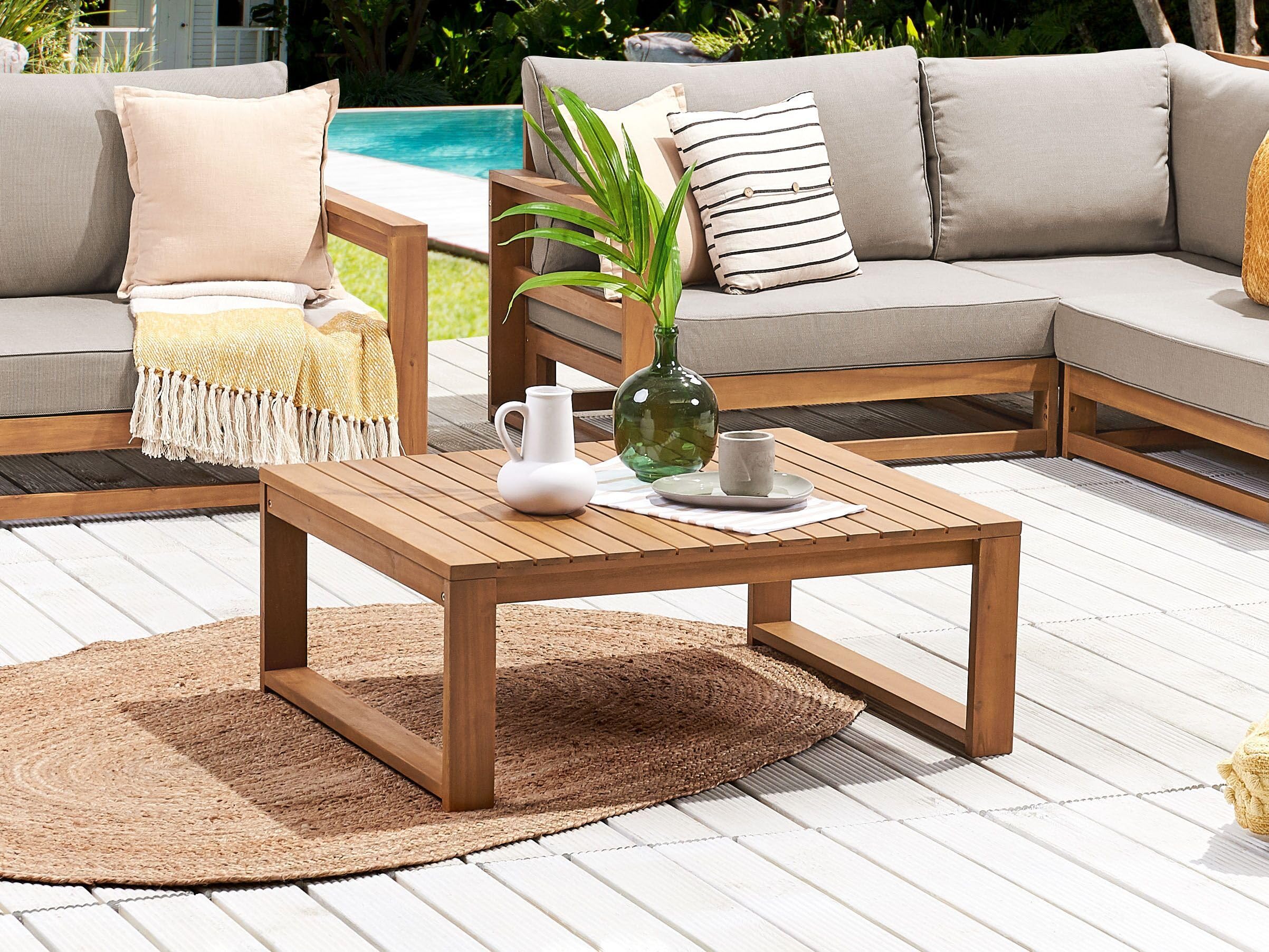 Beliani Mesa de Centro de Madera de Acacia marrón Claro 90 x 75 cm jardín balcón Timor II