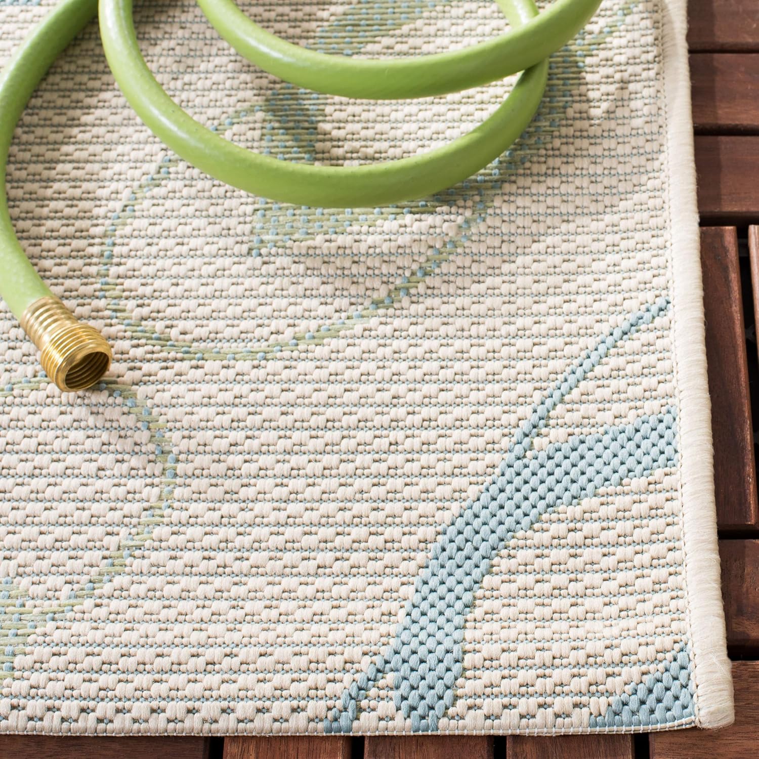 SAFAVIEH Washable Rug Outdoor Courtyard Collection - 4' x 5'7", Beige & Aqua Blue, Non-Shedding & Easy Cleaning, Ideal for Patio, Backyard, Mudroom (CY7420-213A24)