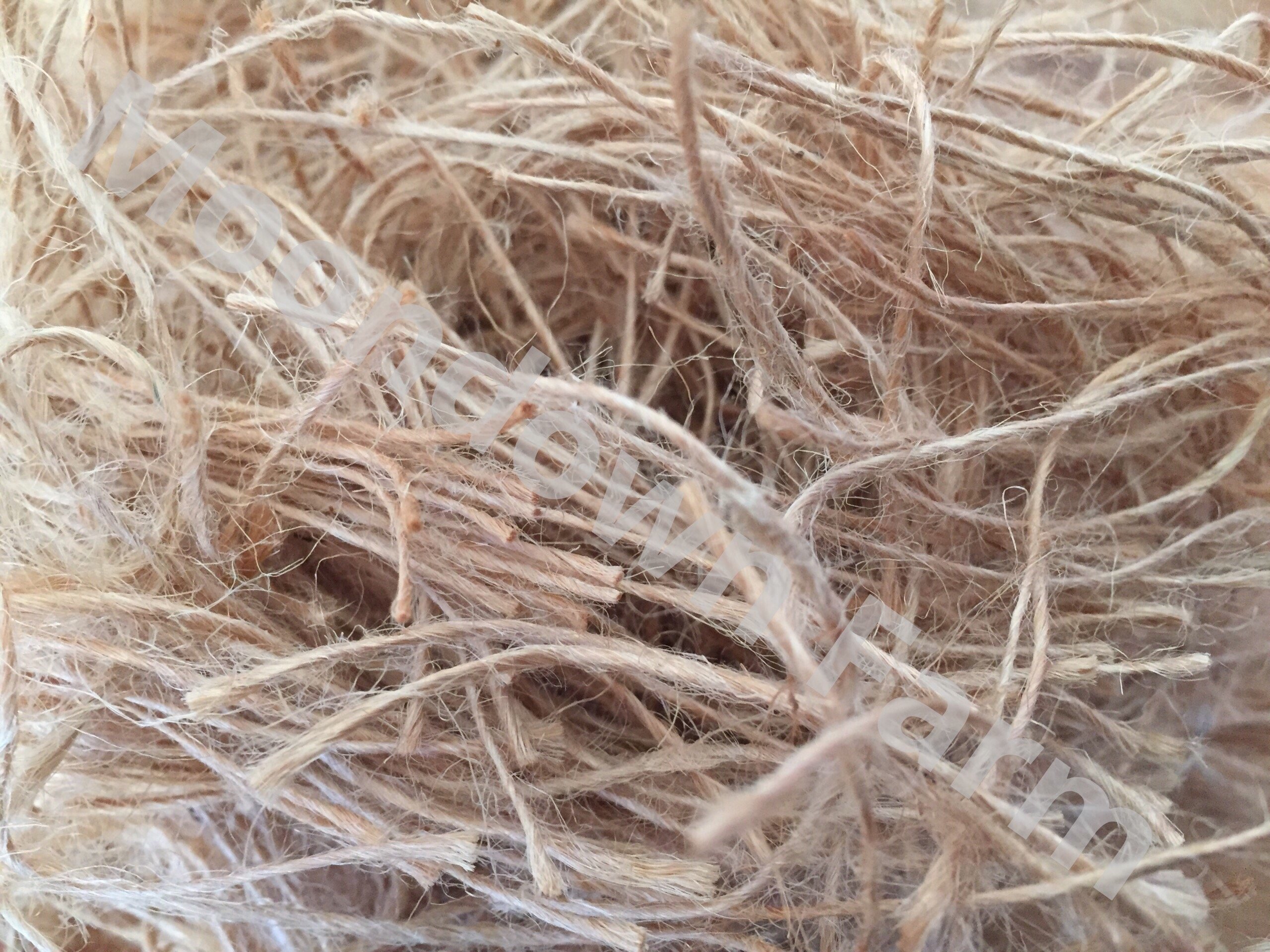Moondown Farm Bird Nesting Material Jute 100g for Birds Finches, Canary, Budgie etc