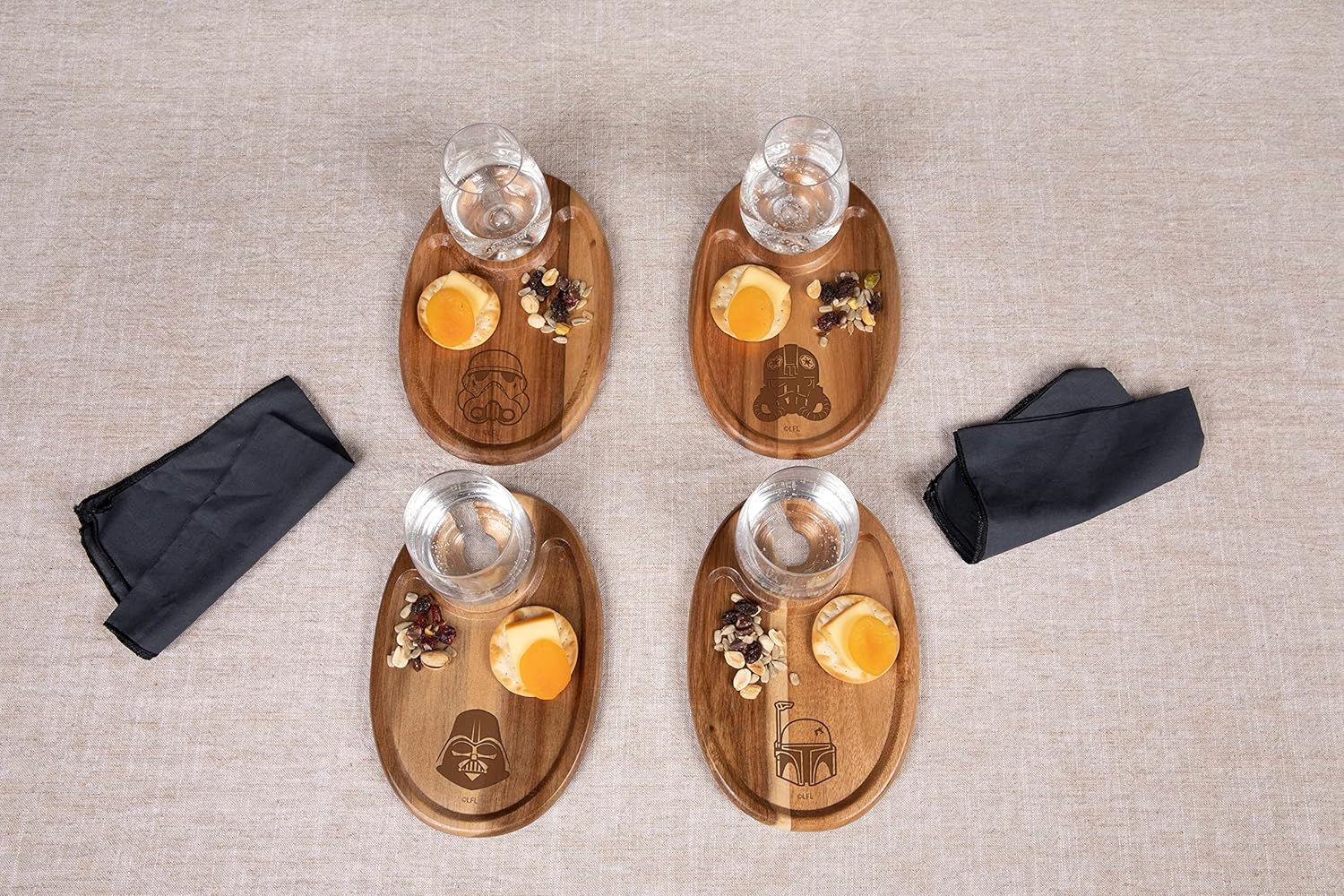 PICNIC TIME Star Wars Dark Side Wine Appetizer Plate Set of 4 with Glass Holder, Acacia Wood Cocktail Plates for Cheese Charcuterie and Entertaining with Helmet Designs, (Acacia Wood)