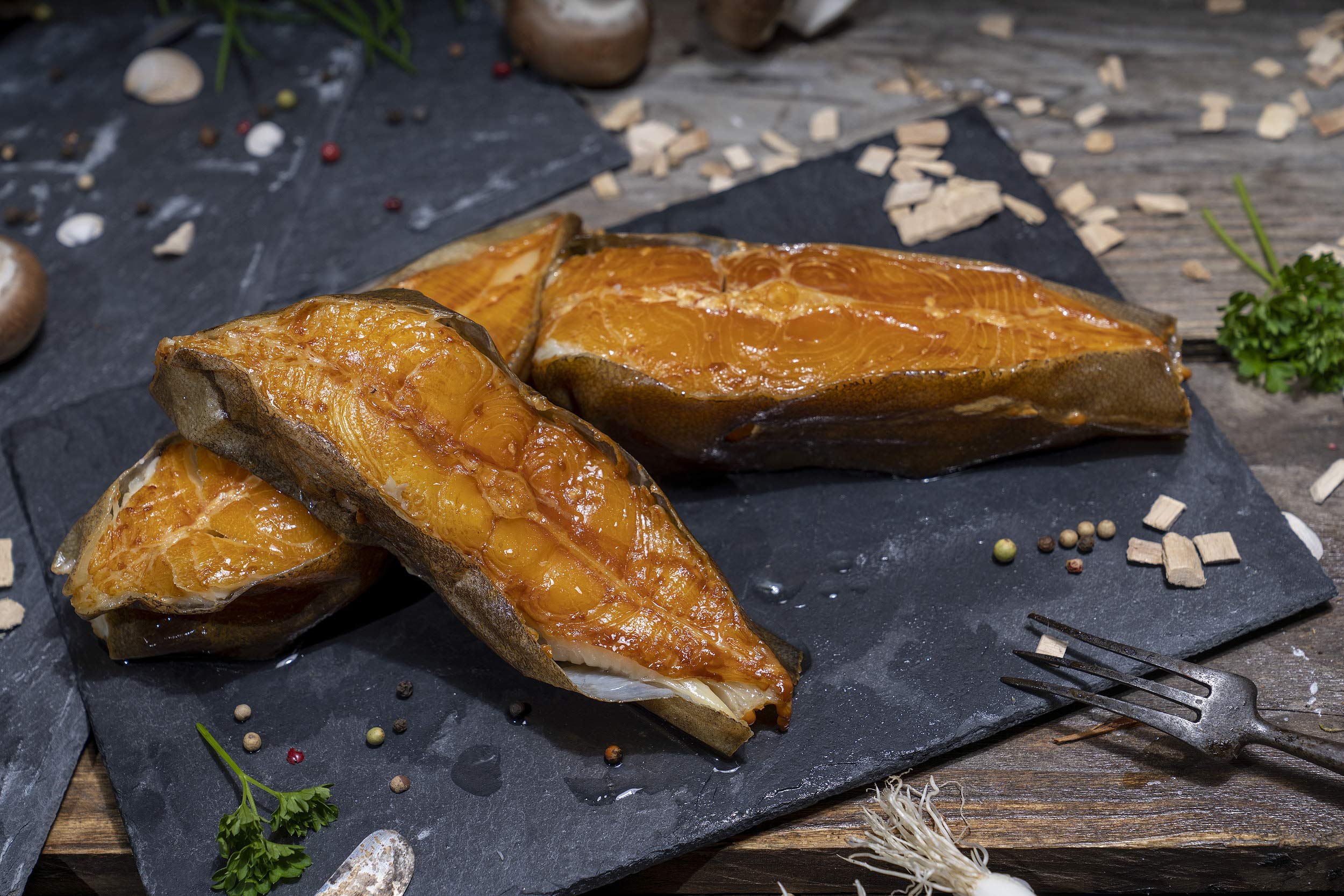GreetFish Heilbutt (Mittelstück), Heilbutt über Buchenrauch geräuchert, Mittelstück, 500g (2-3 Stück)
