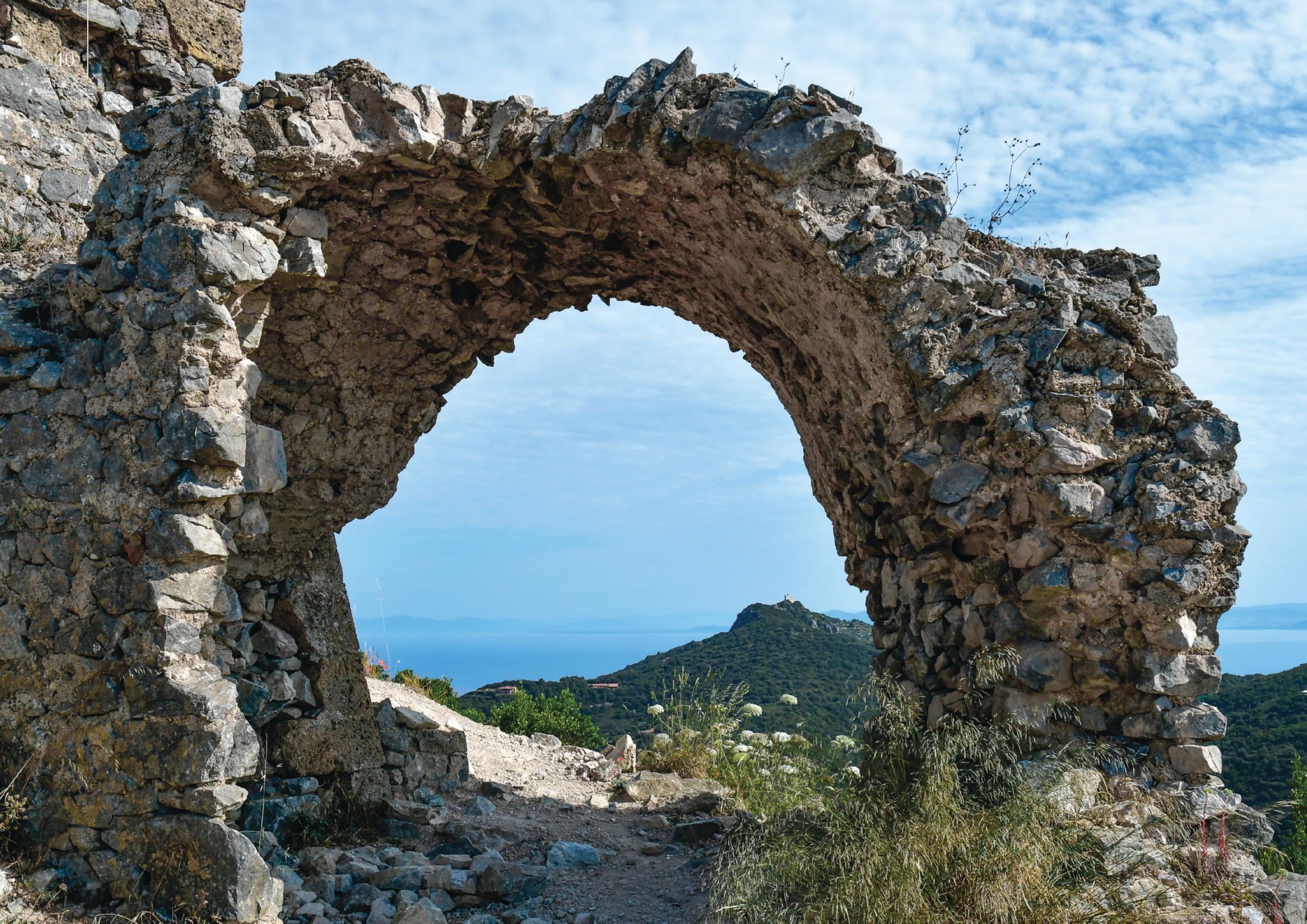 Monte Argentario tra mare e natura. Ediz. a colori