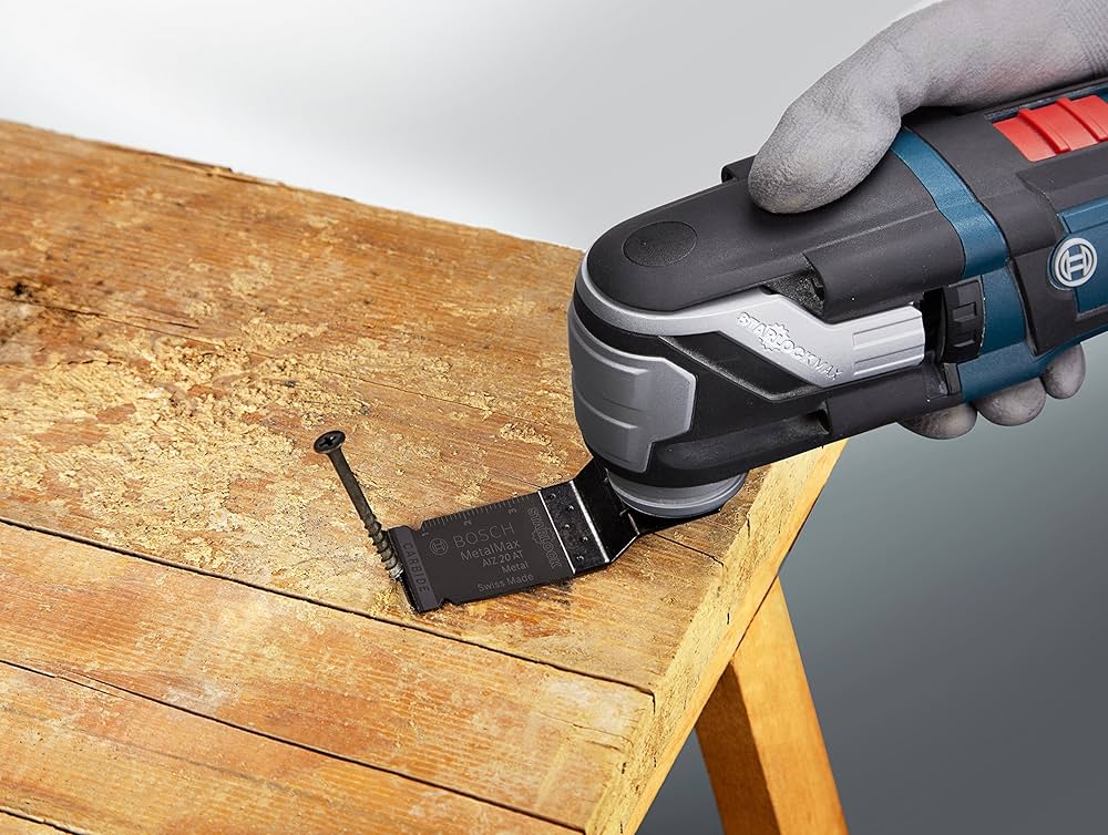 Image of Bosch PMF 1800 E planer at Amazon