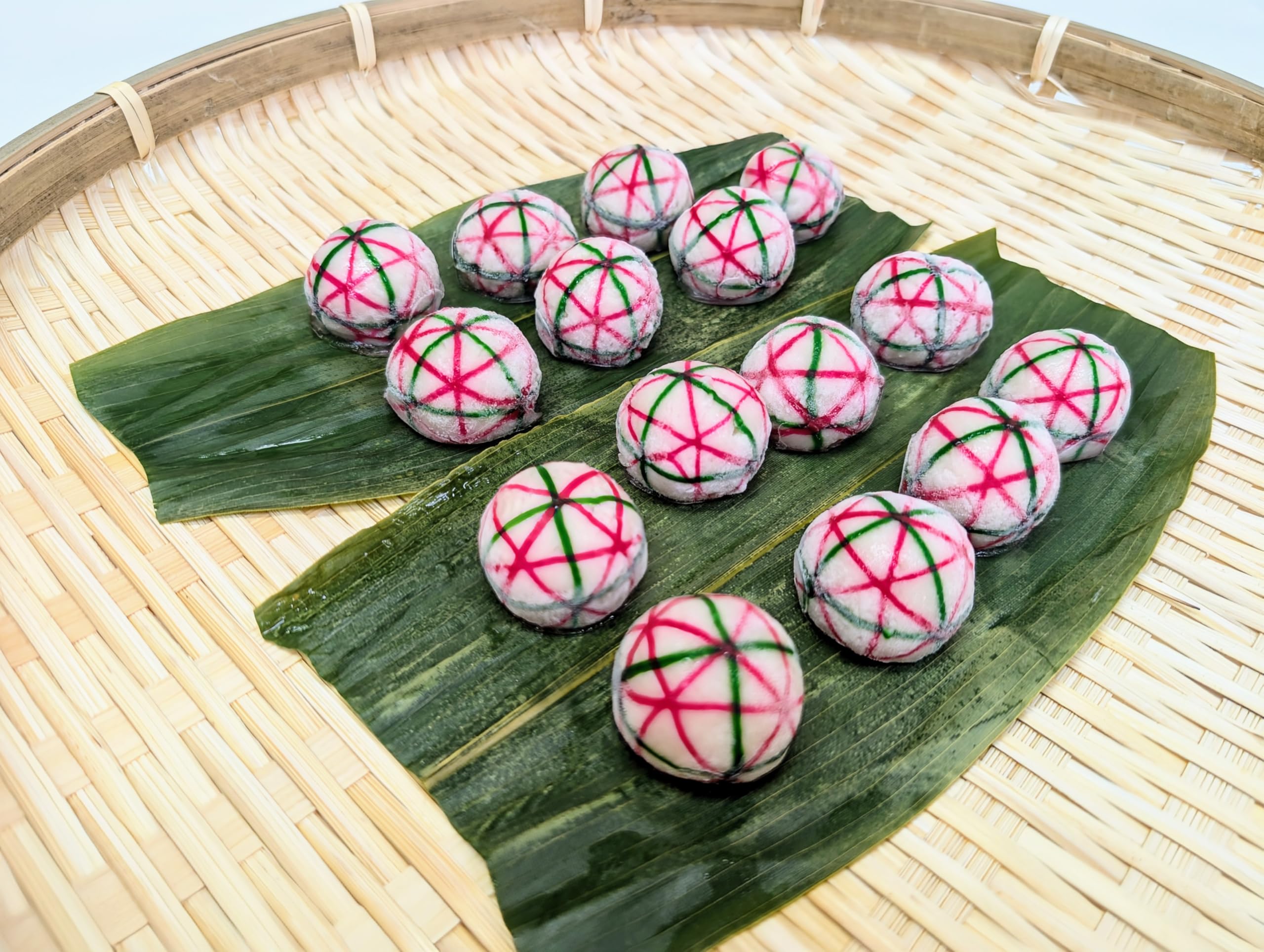 手毬　まとめ売り　25個 Amazon.co.jp: 【大原本店】 生麩 手毬麩(てまり麩) 約9g×15個入 創業