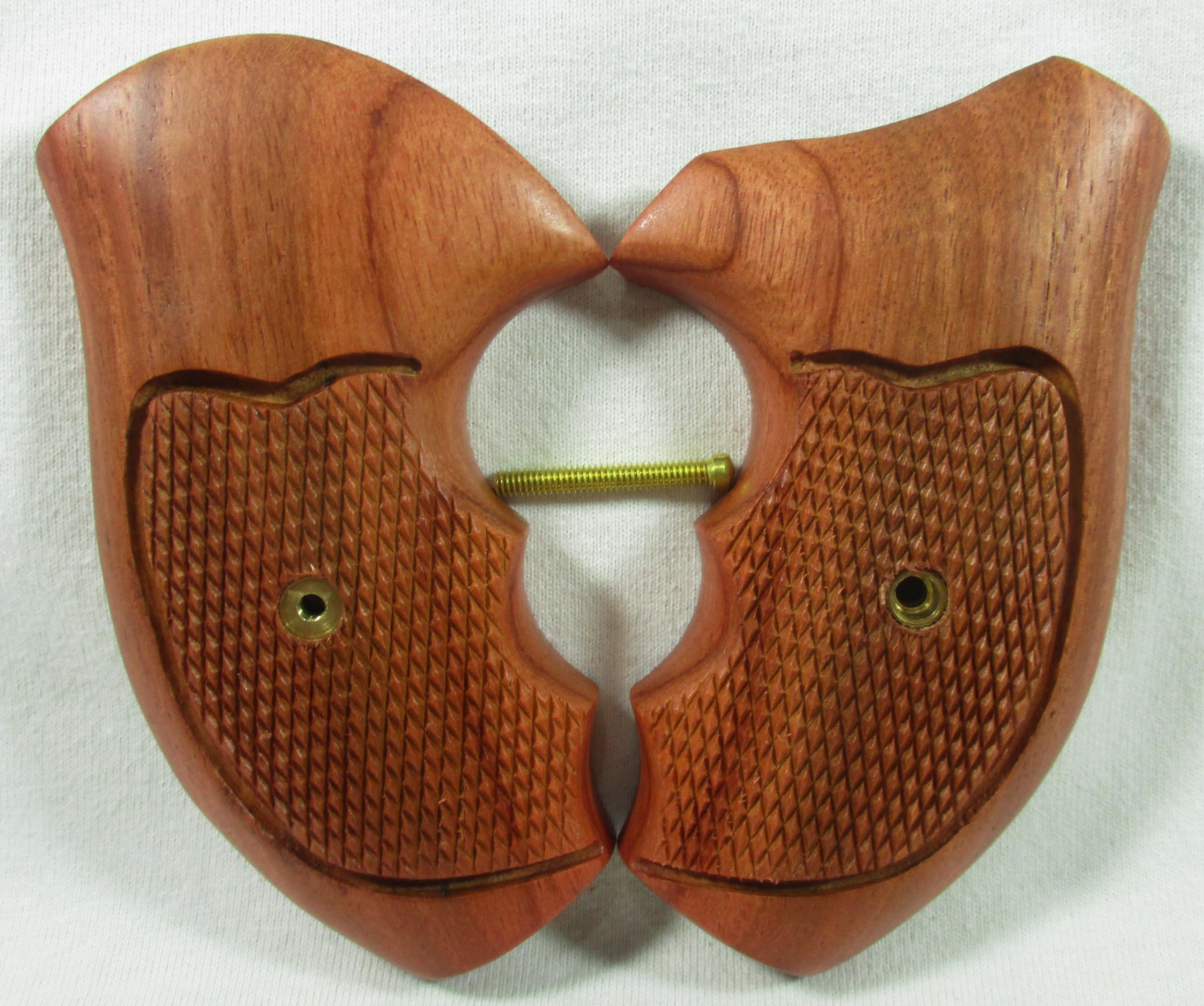 Wood Checkered Grips for Taurus 2