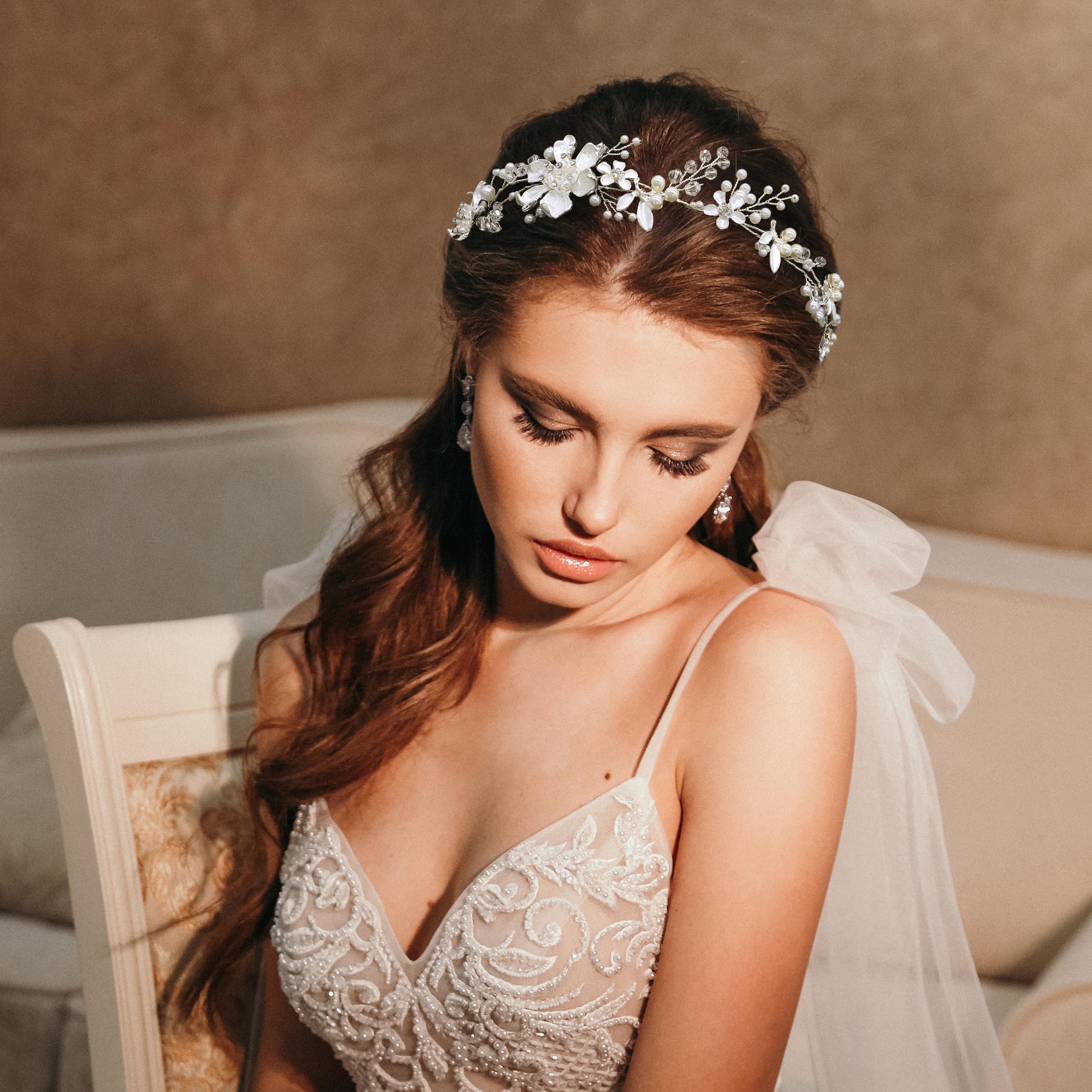 Oriamour Braut-Kopfschmuck Blumen-Design mit Perlen Hochzeit Stirnbänder Haar Reben für Bräute Frauen Mädchen Hochzeit Party (Silber)