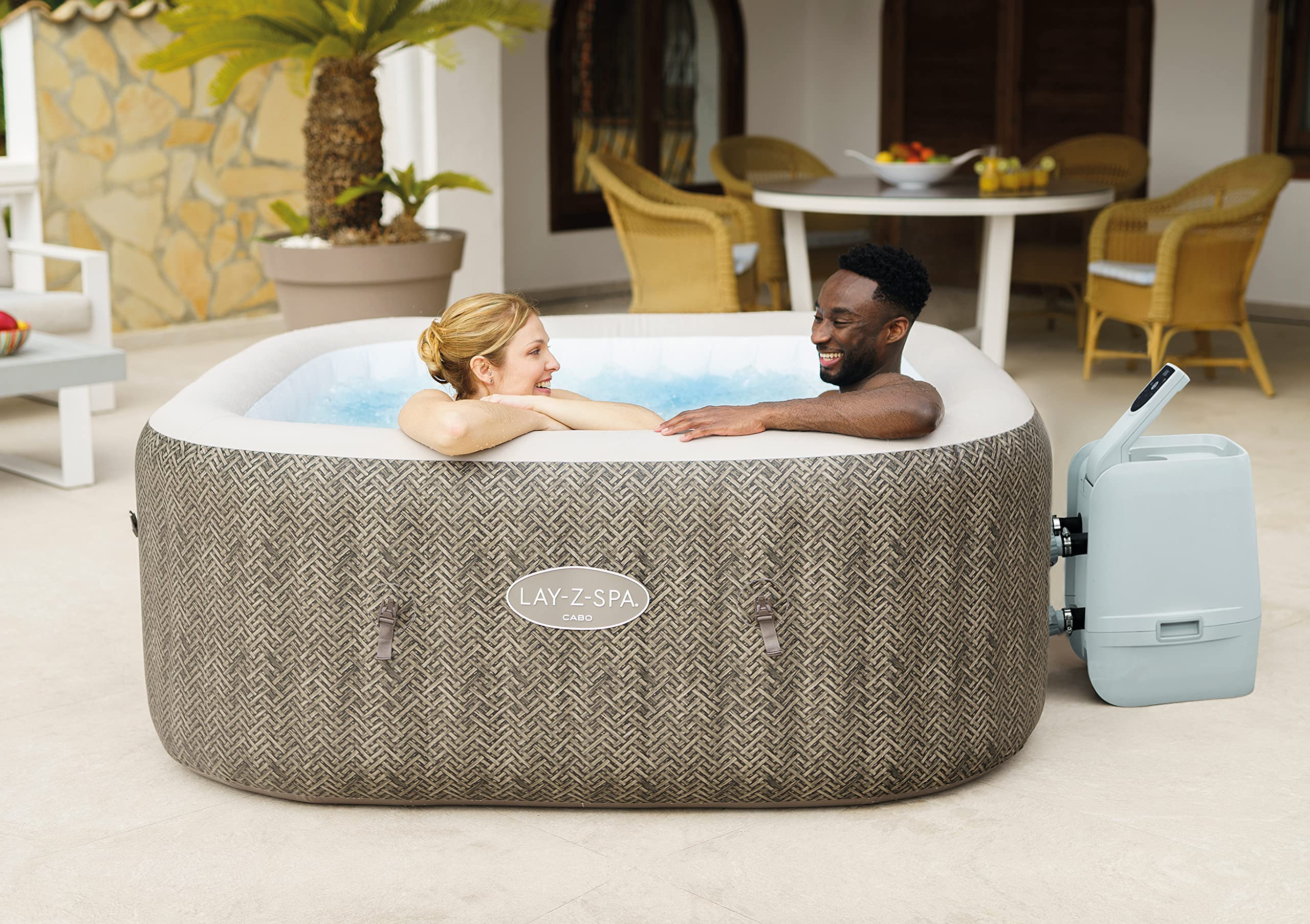 Bestway - Spa Gonflable Cabo Smart HydroJet Efficacité énergétique avec Application de contrôle 4 à 6 Personnes - 180 cm x 180 cm x 71 cm - Marron