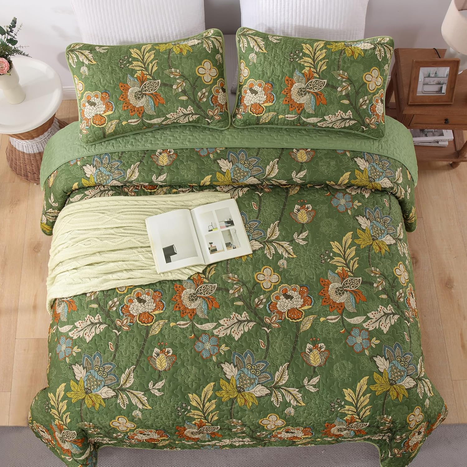 WONGS BEDDING Quilt Set Queen Size, Green Botanical Bedspread Bedding Set, 3 Pieces Floral Quilt with 2 Pillowcases, Soft Lightweight Microfiber Coverlet Set for All Season (96"x90") - Image 3
