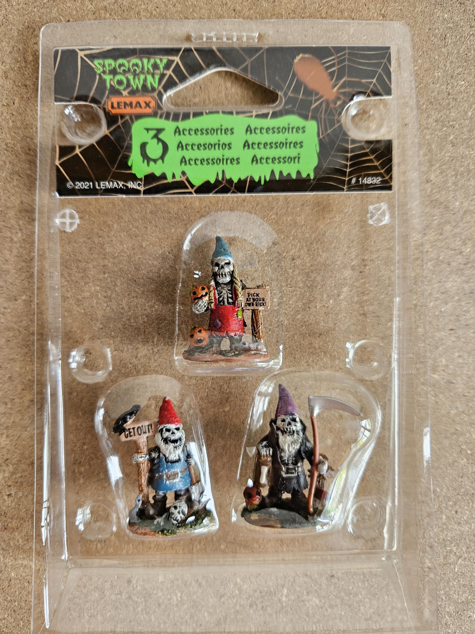 gnome セット Amazon.com: GlitZGlam Rocker Gnome George with Zen Frog